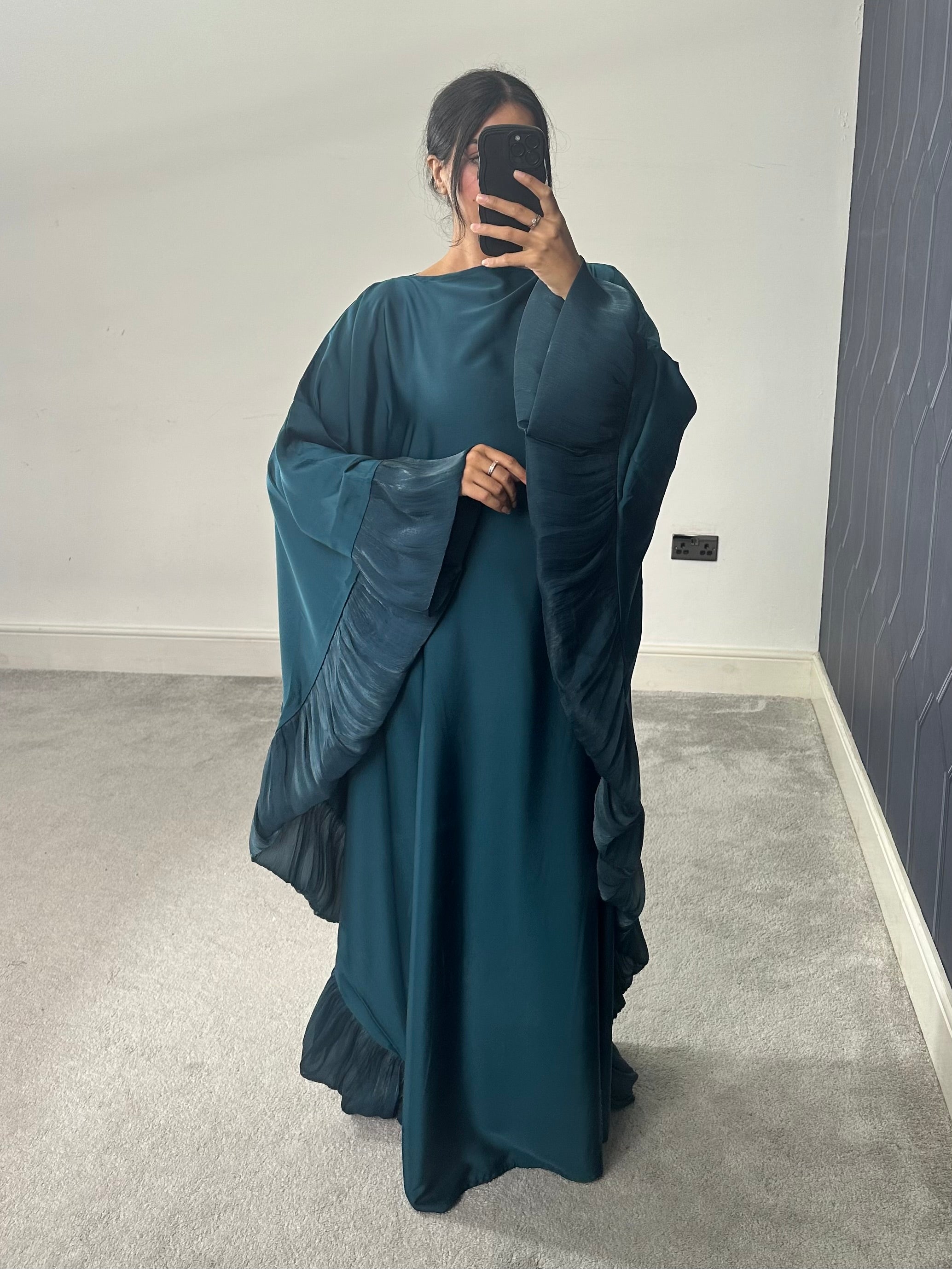 Haniya Ruffle Abaya