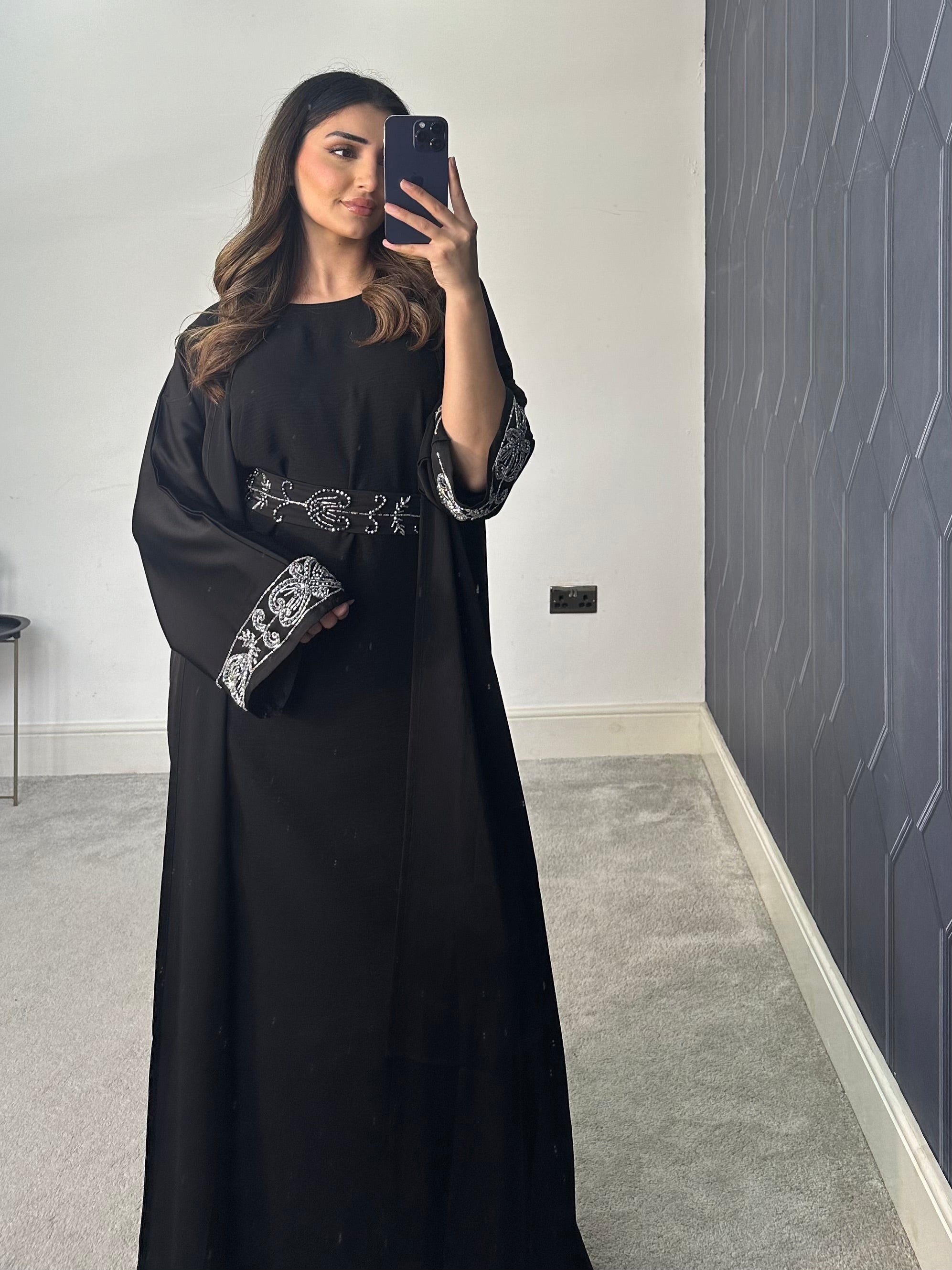 Anaqa 4 piece abaya set