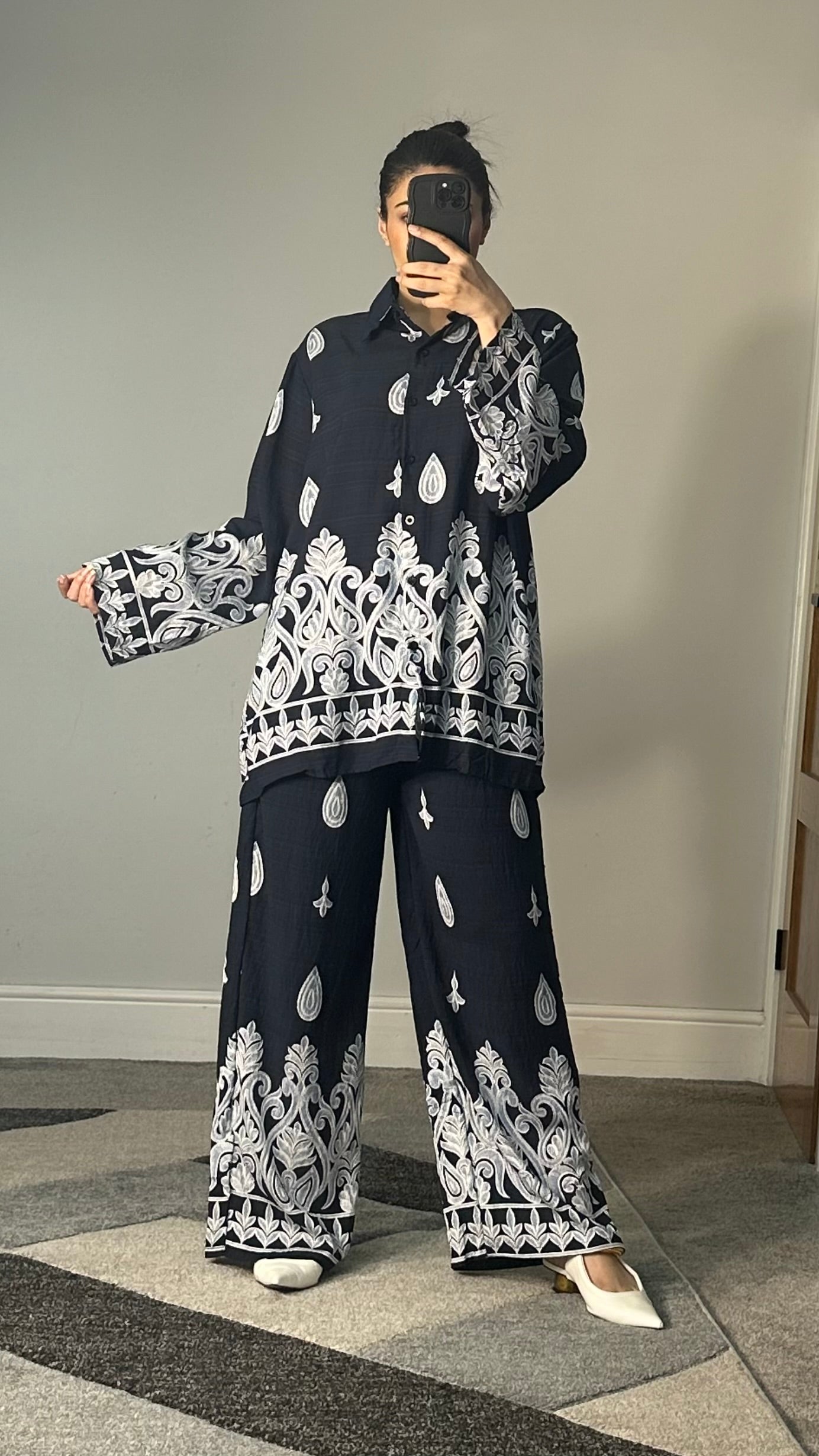 Nayaab Printed 2 Piece Co-ords