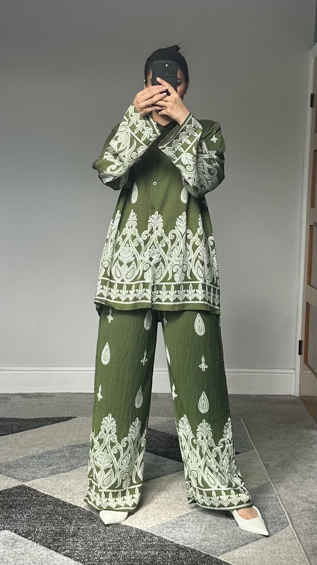 Nayaab Printed 2 Piece Co-ords