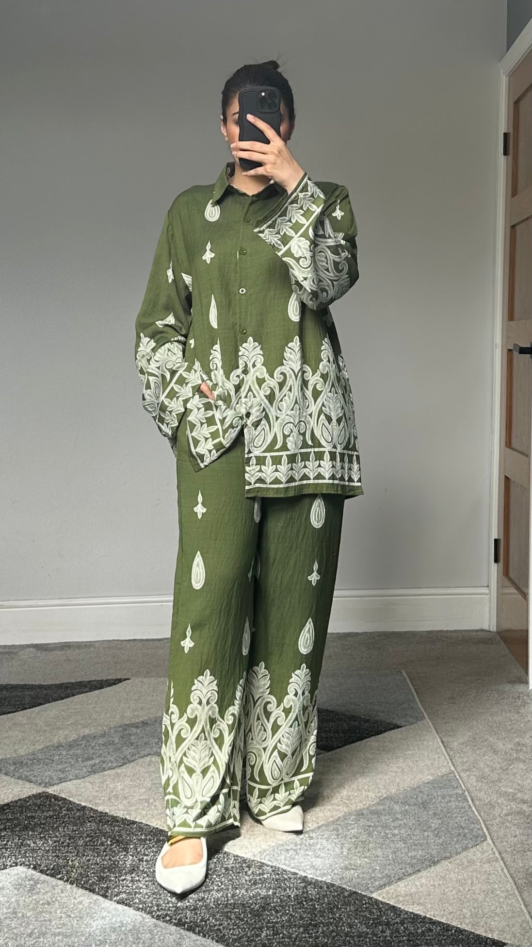 Nayaab Printed 2 Piece Co-ords