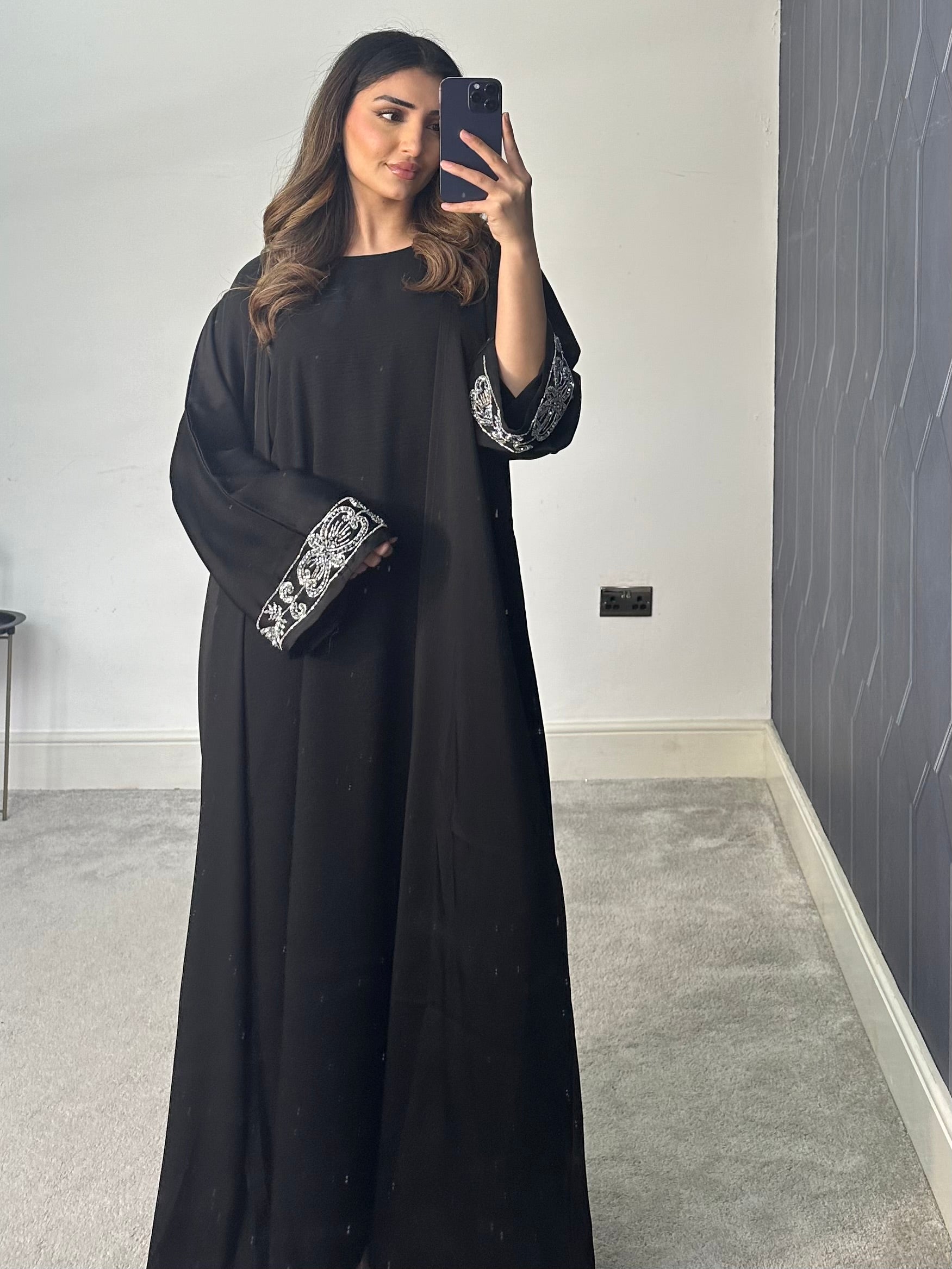 Anaqa 4 piece abaya set
