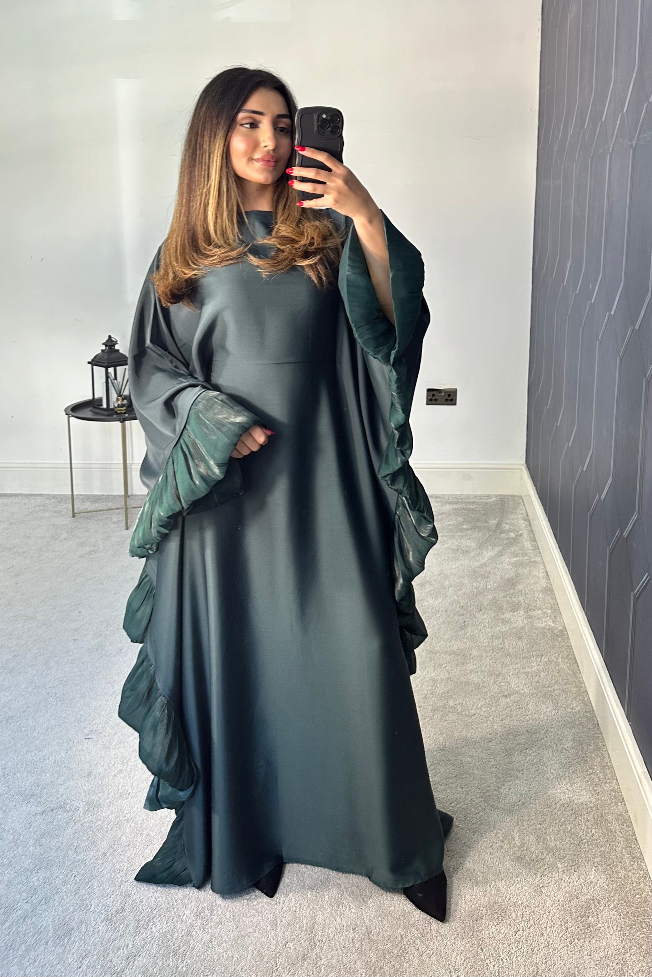 Haniya Ruffle Abaya (Emerald Green)
