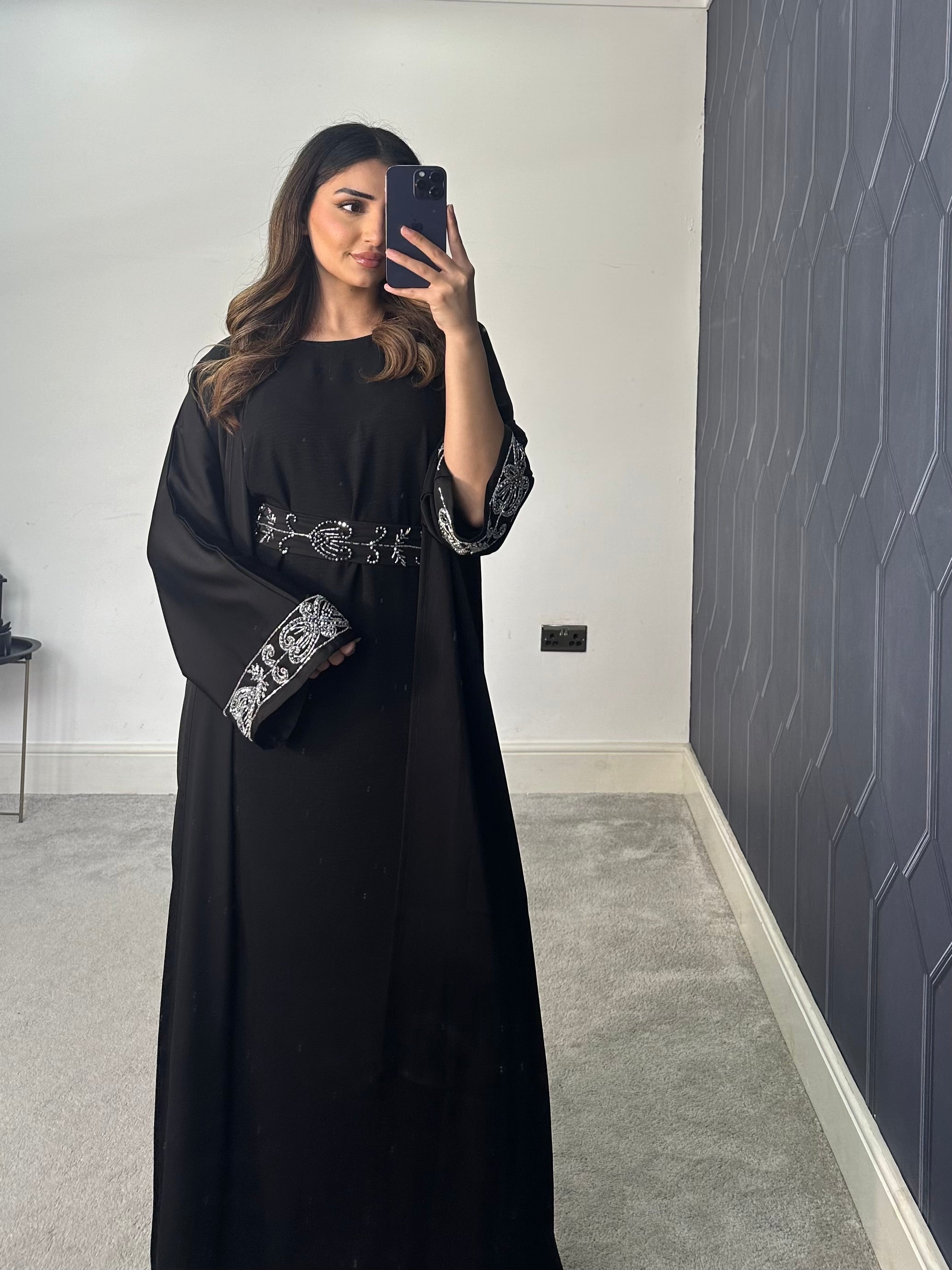Anaqa 4 piece abaya set