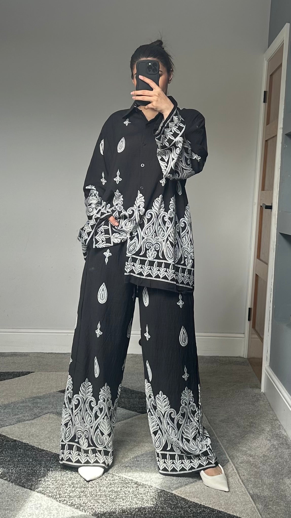 Nayaab Printed 2 Piece Co-ords
