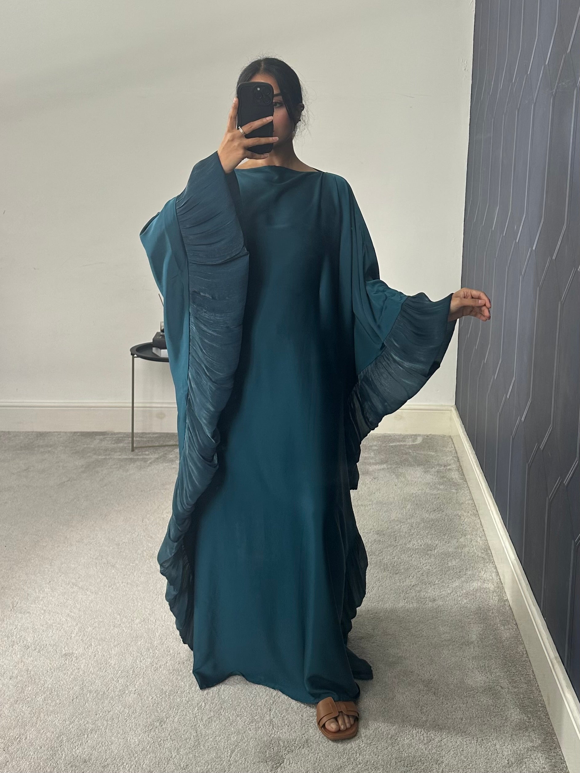 Haniya Ruffle Abaya