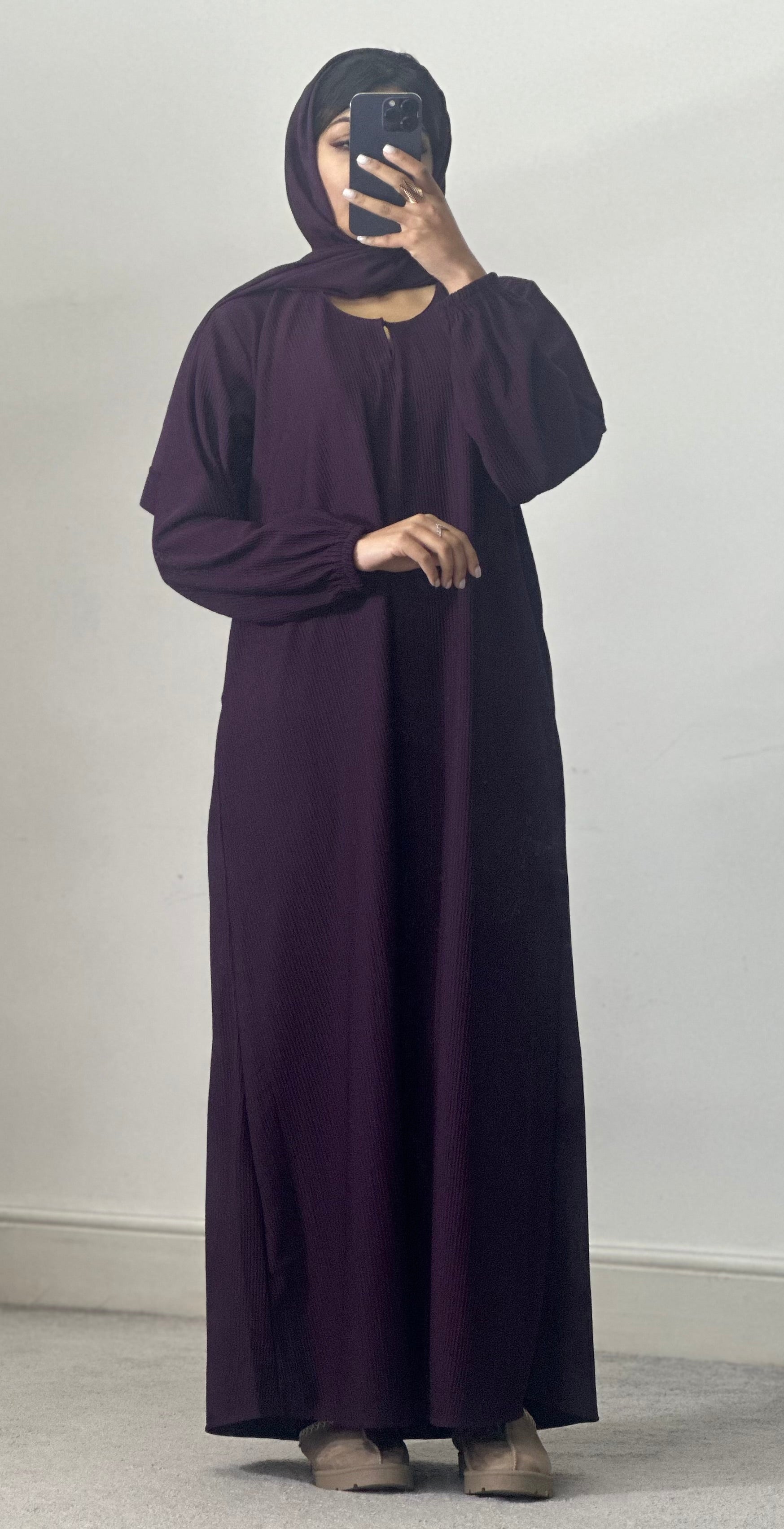 Husna Abaya (Plum)