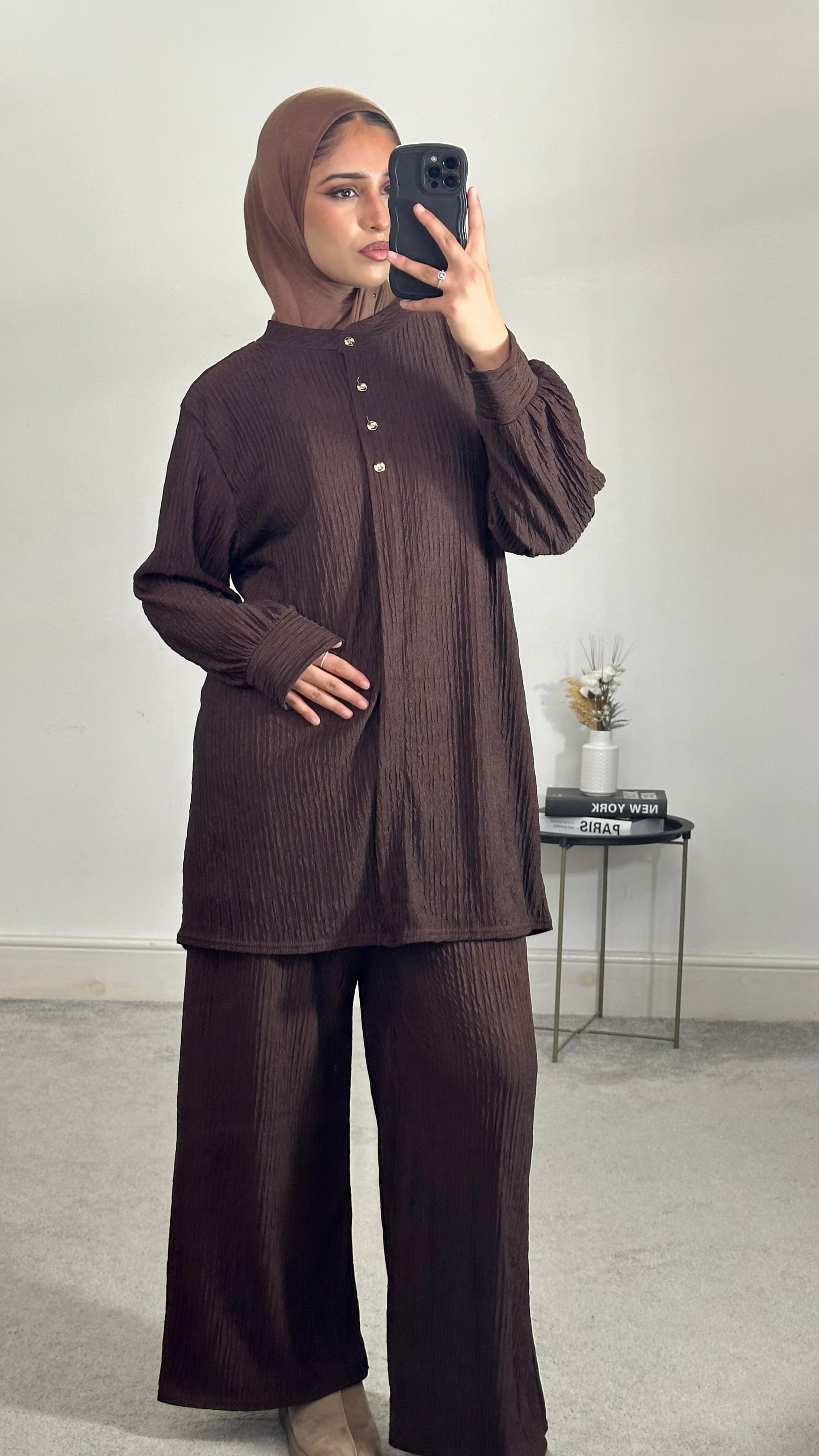 Huda Crinkle 2 piece co ords set