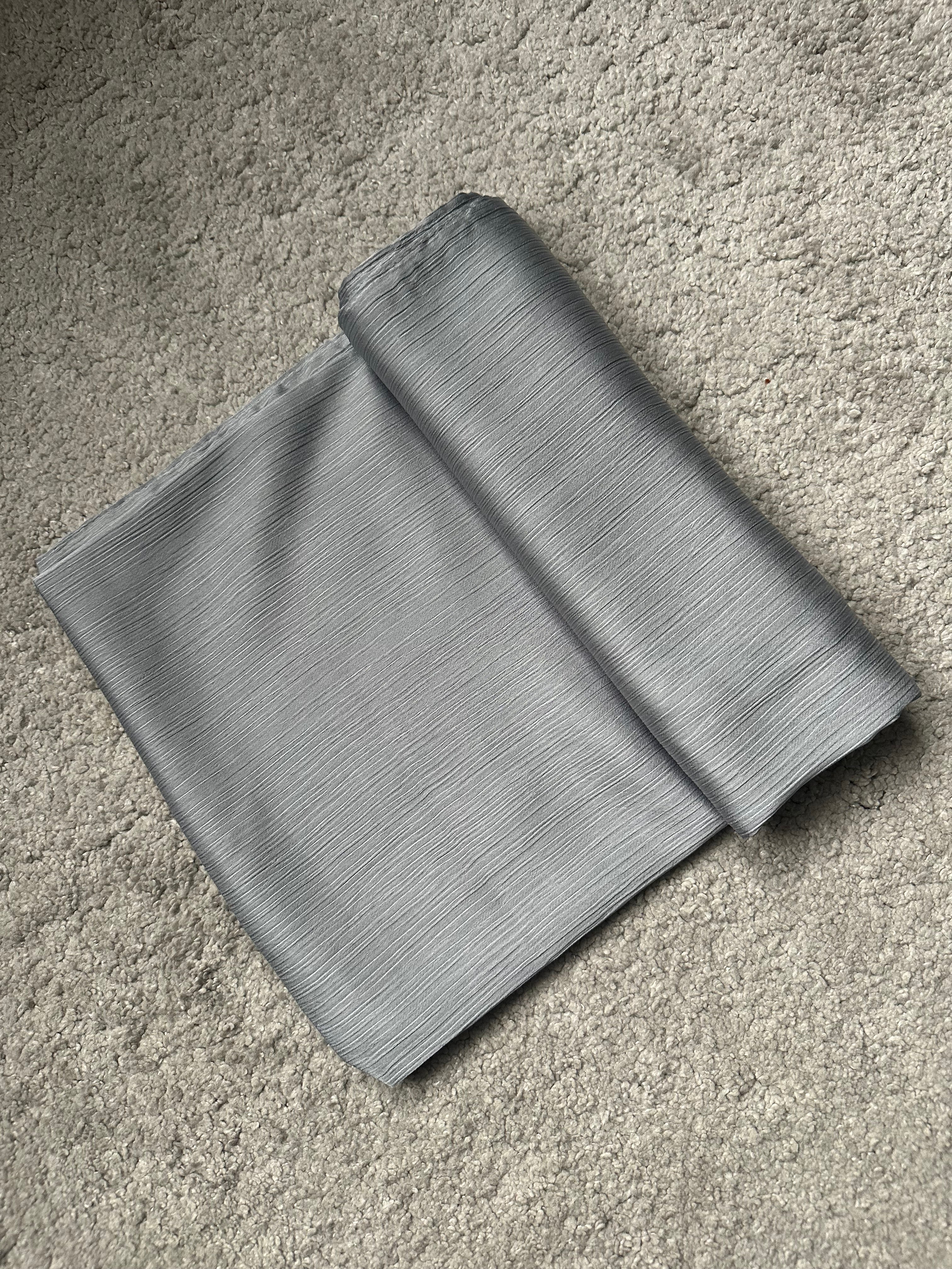 CRINKLE SILK HIJAB