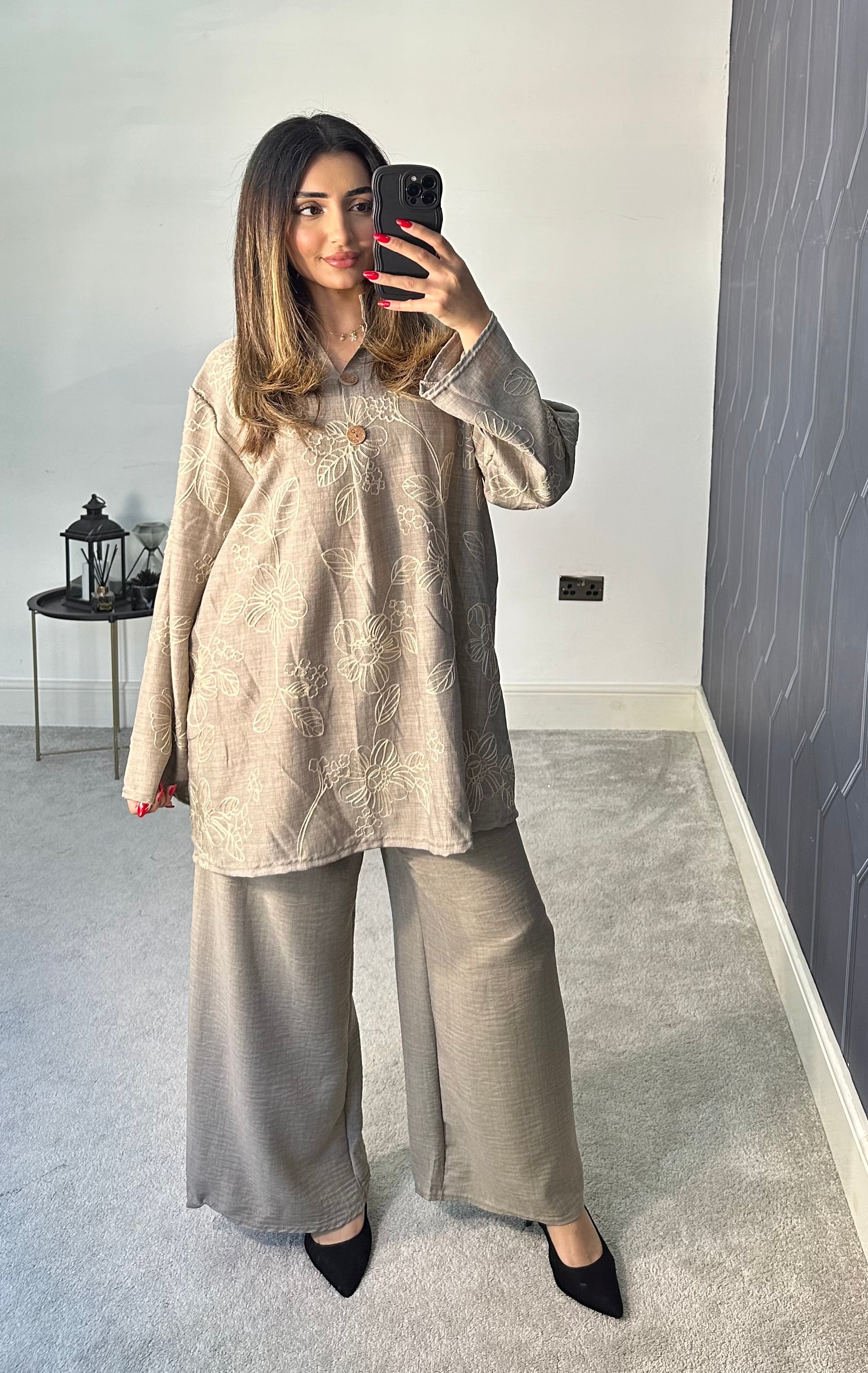 Erum Thread Embroidery 2 piece co ords