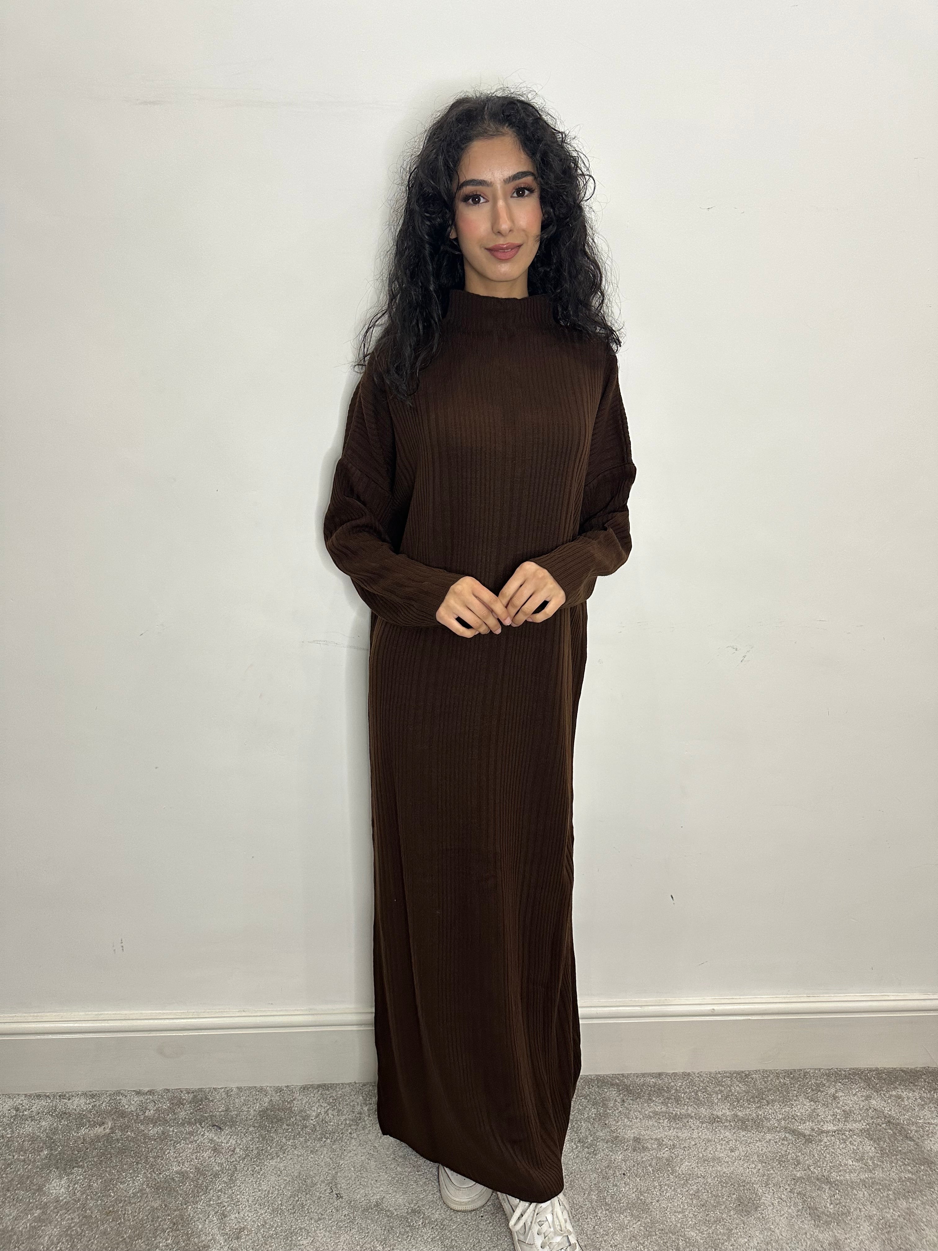 Hira Knitted Maxi Dress /Abaya