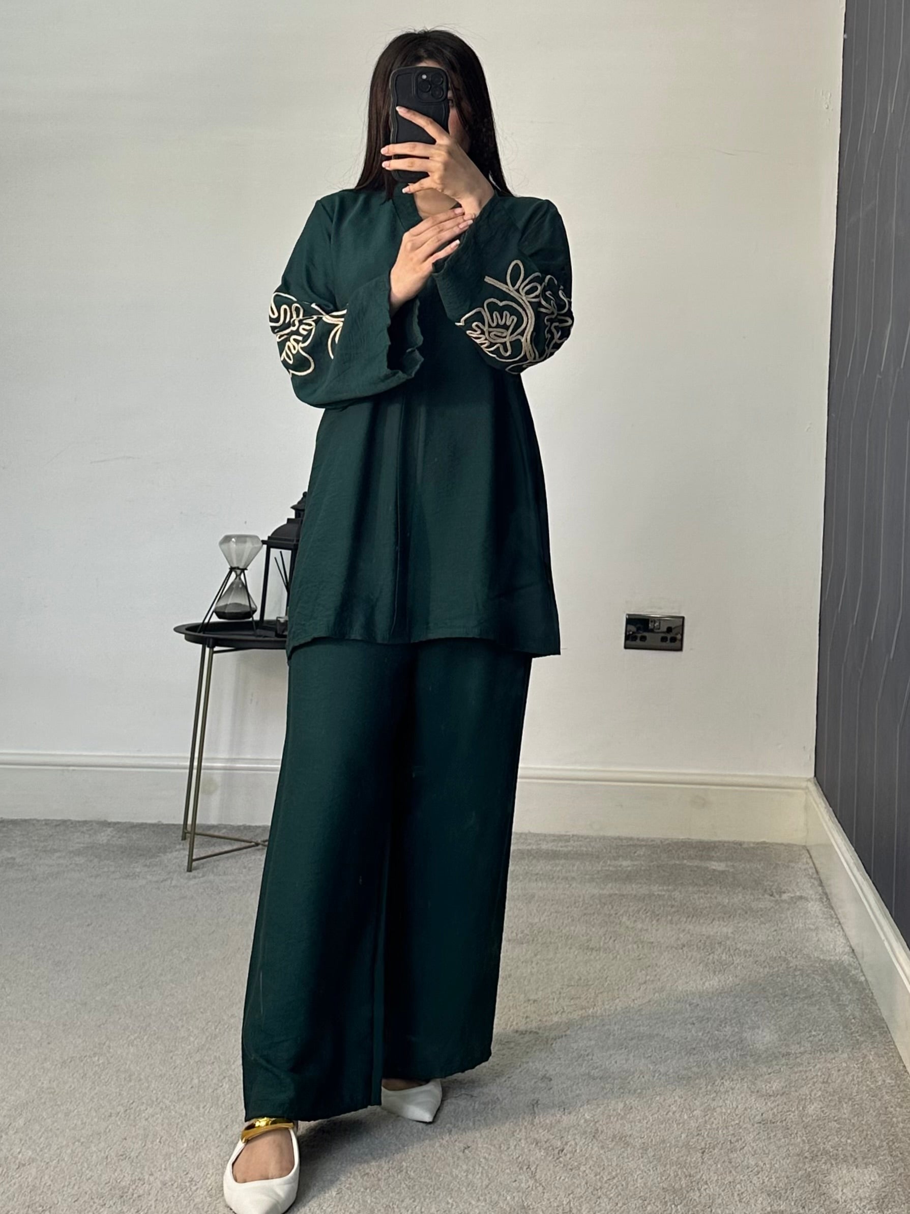 Zeba Thread work detail 2 piece set