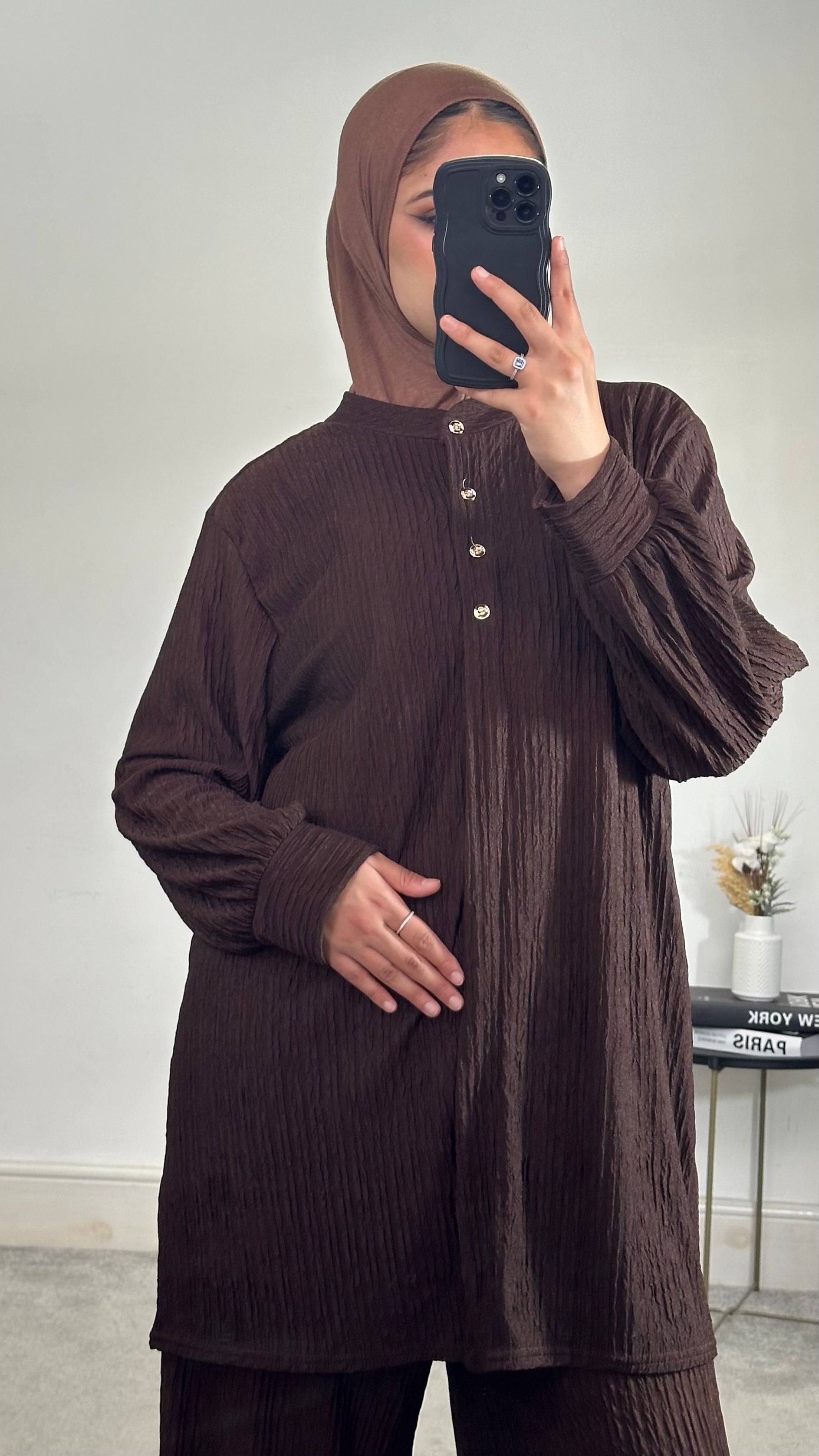 Huda Crinkle 2 piece co ords set