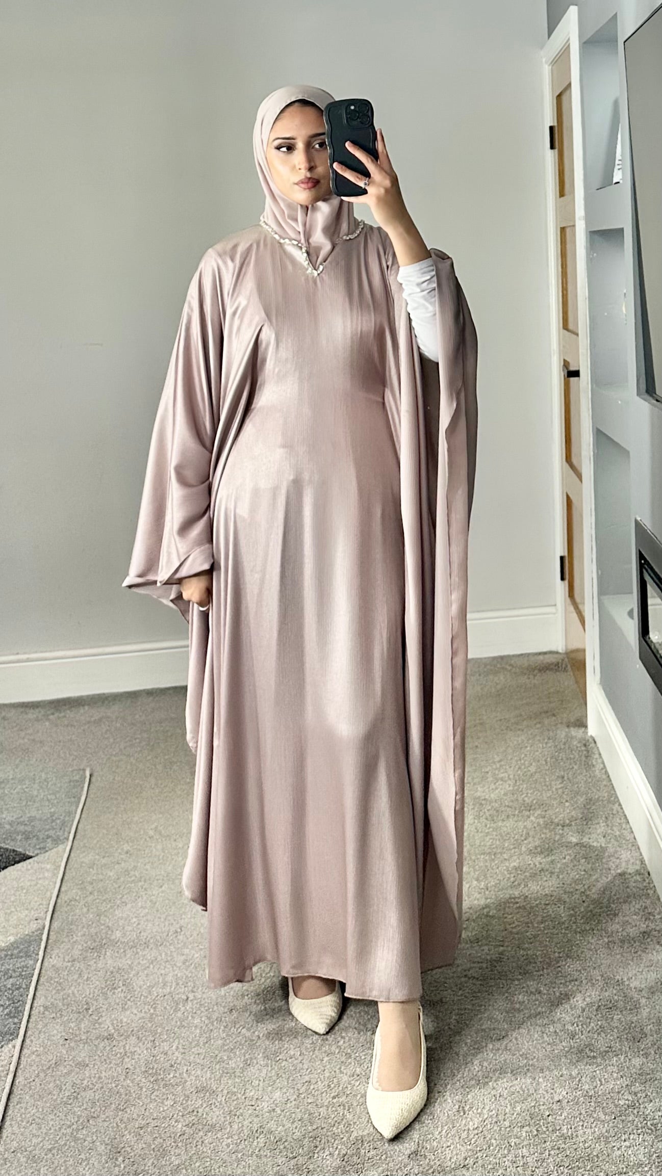 Hareem Abaya (Nude)