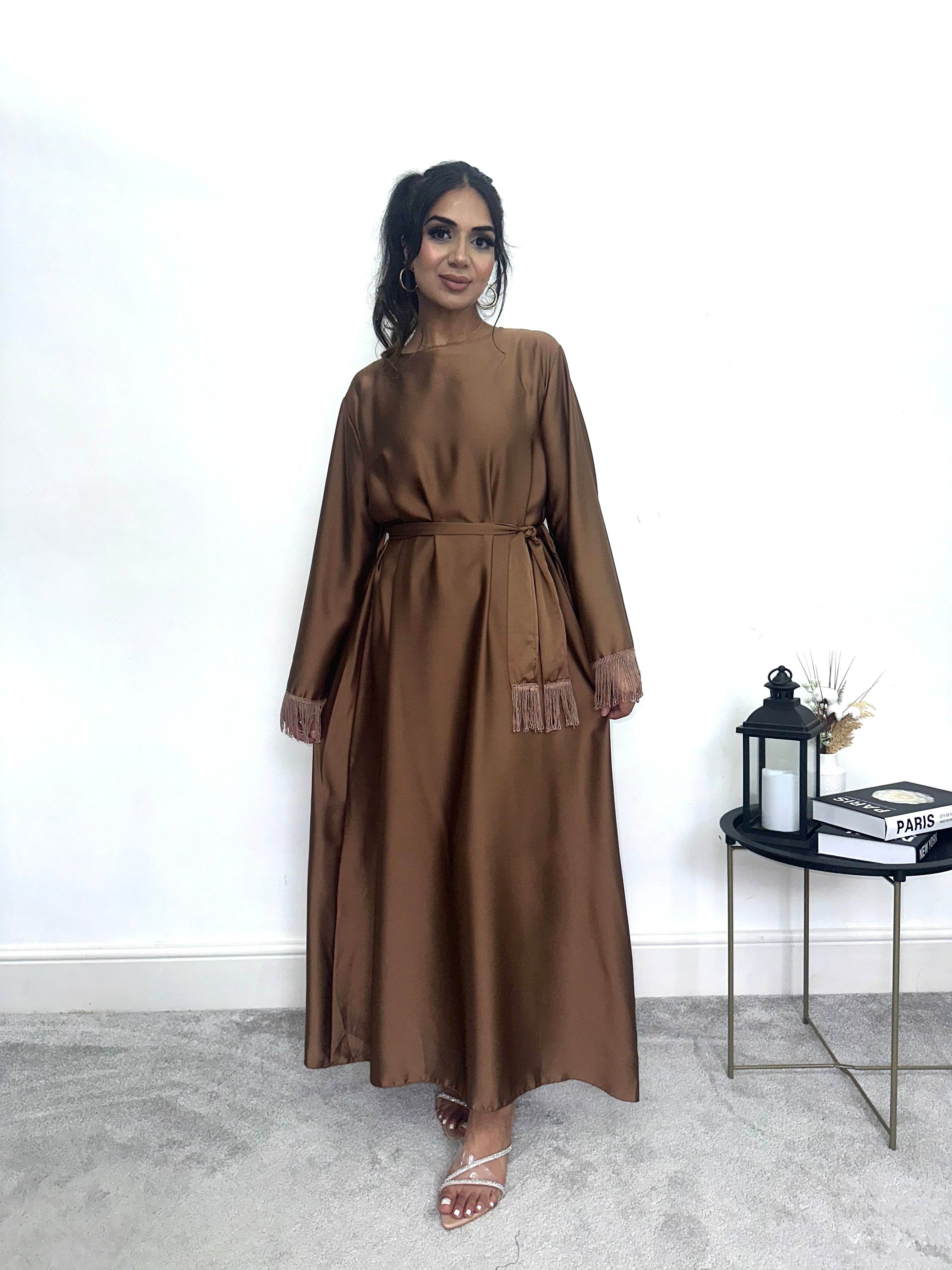 Dania Tassle Abaya