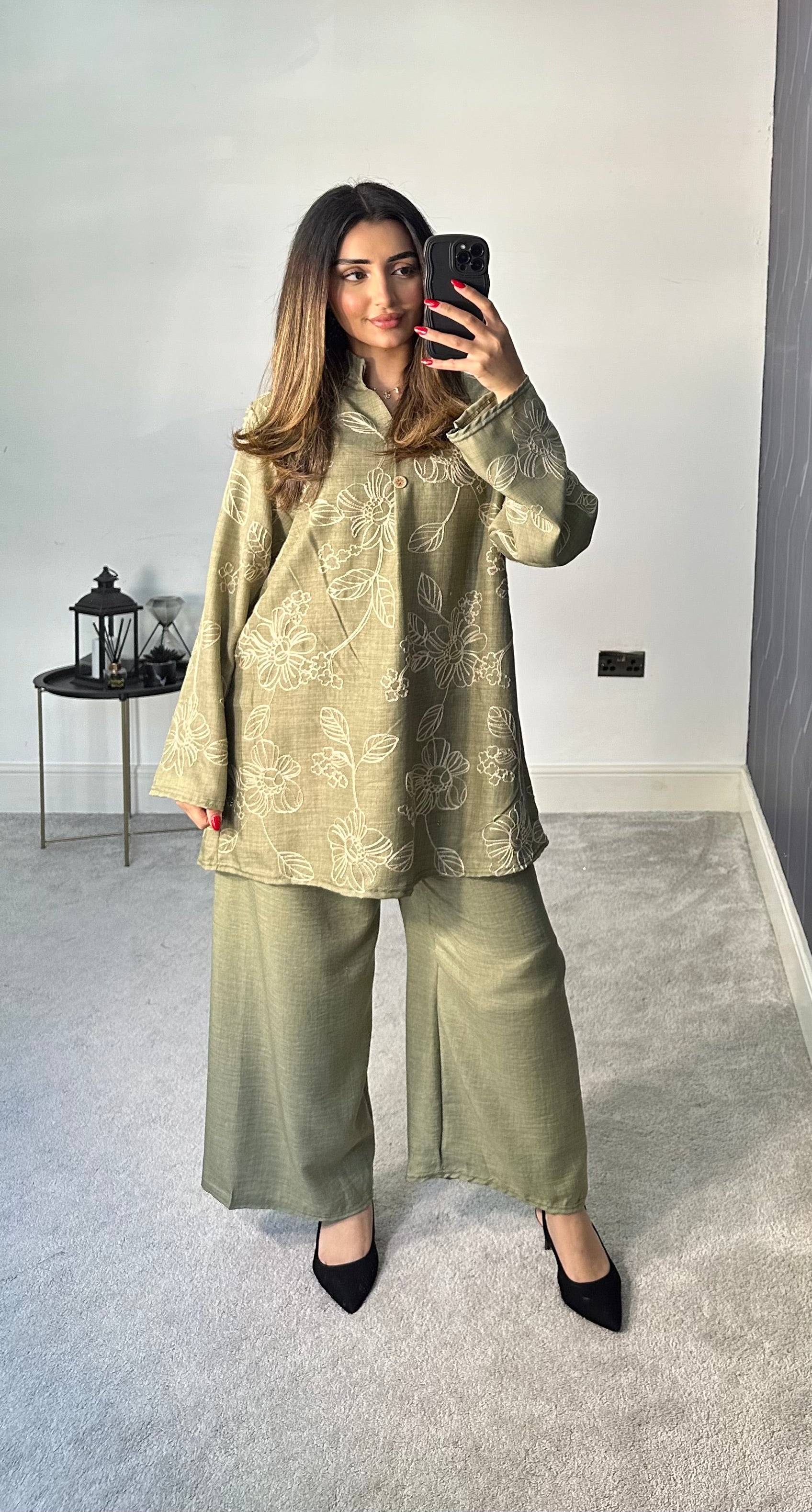 Erum Thread Embroidery 2 piece co ords
