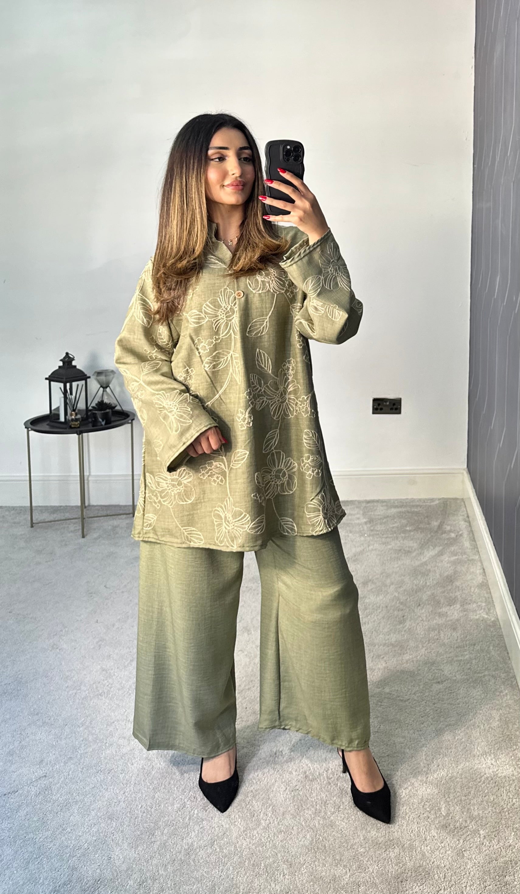 Erum Thread Embroidery 2 piece co ords