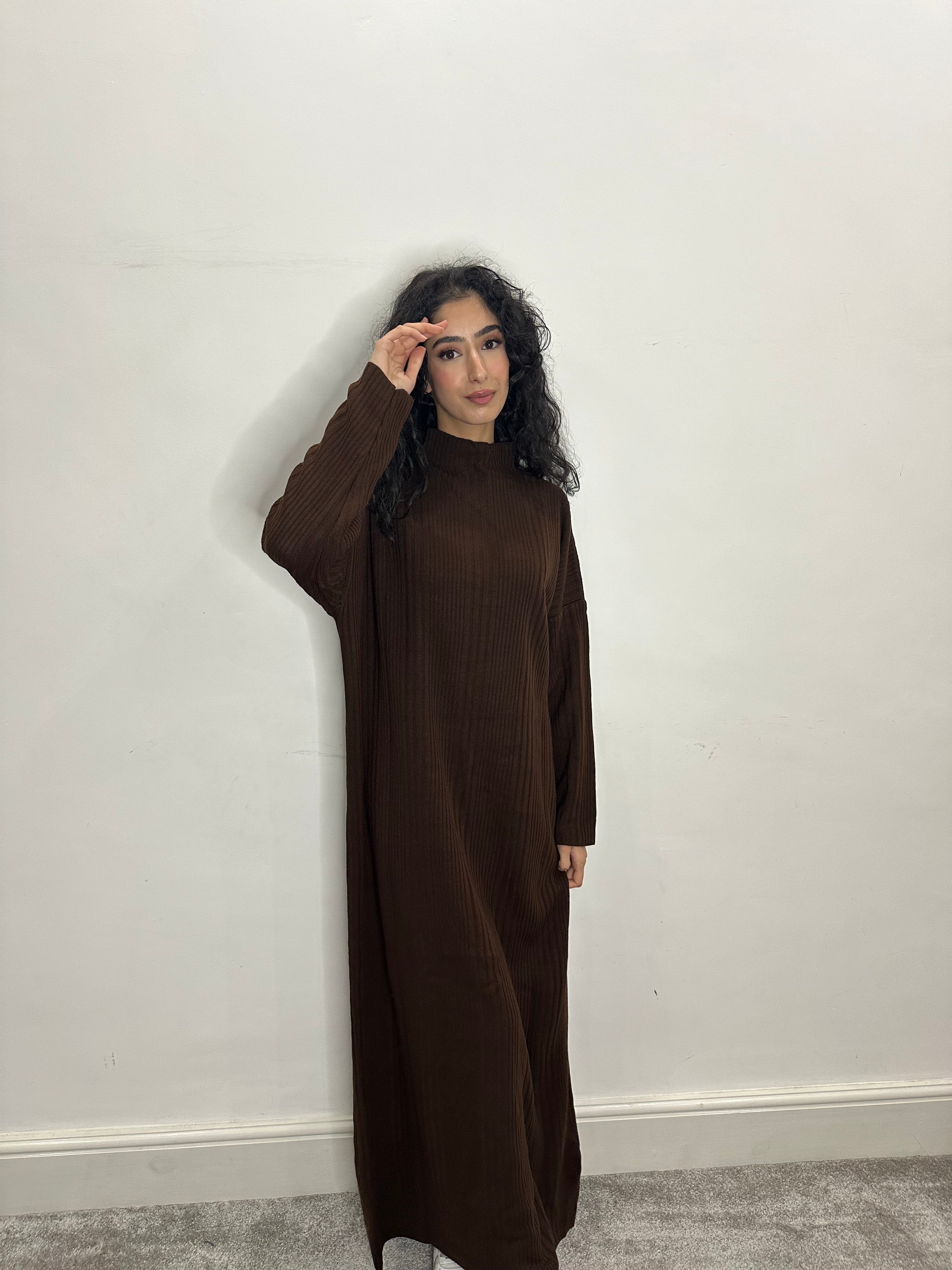 Hira Knitted Maxi Dress /Abaya