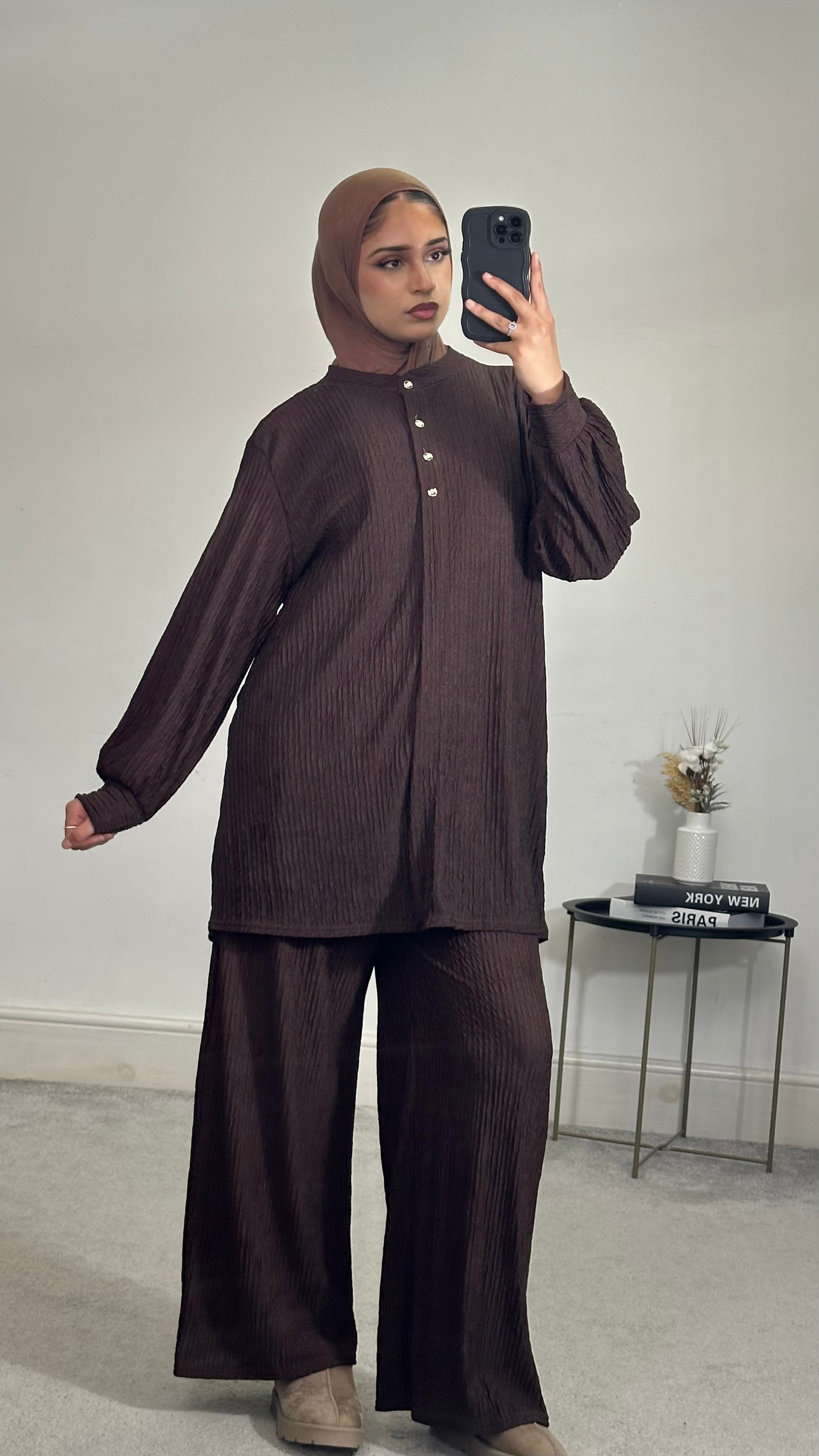 Huda Crinkle 2 piece co ords set