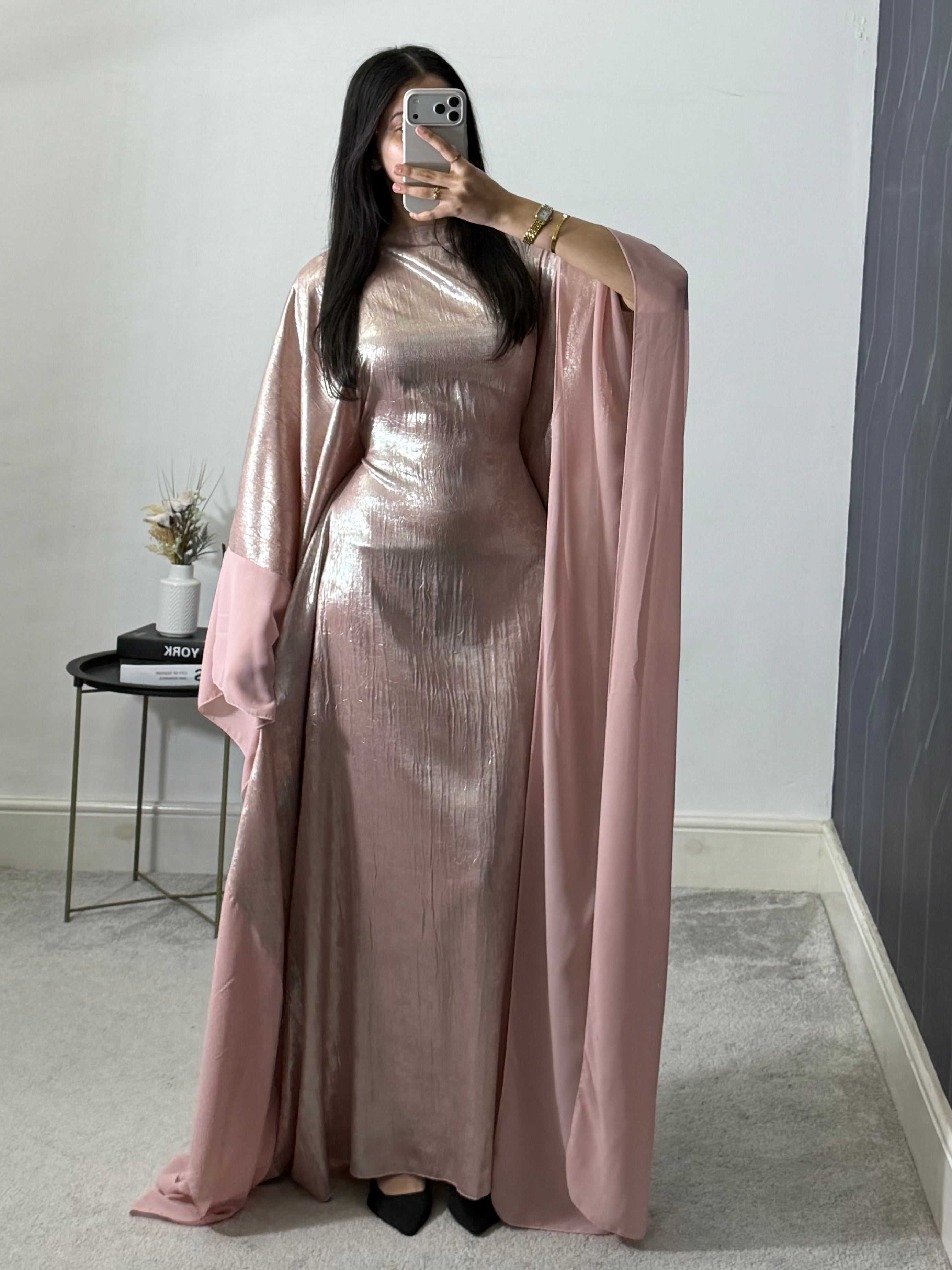 Yusra Metallic Free Size Kaftan with adjustable inner belt
