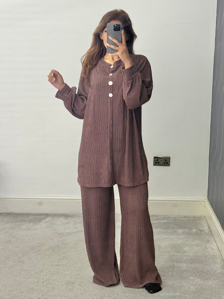 Huda Crinkle 2 piece co ords set