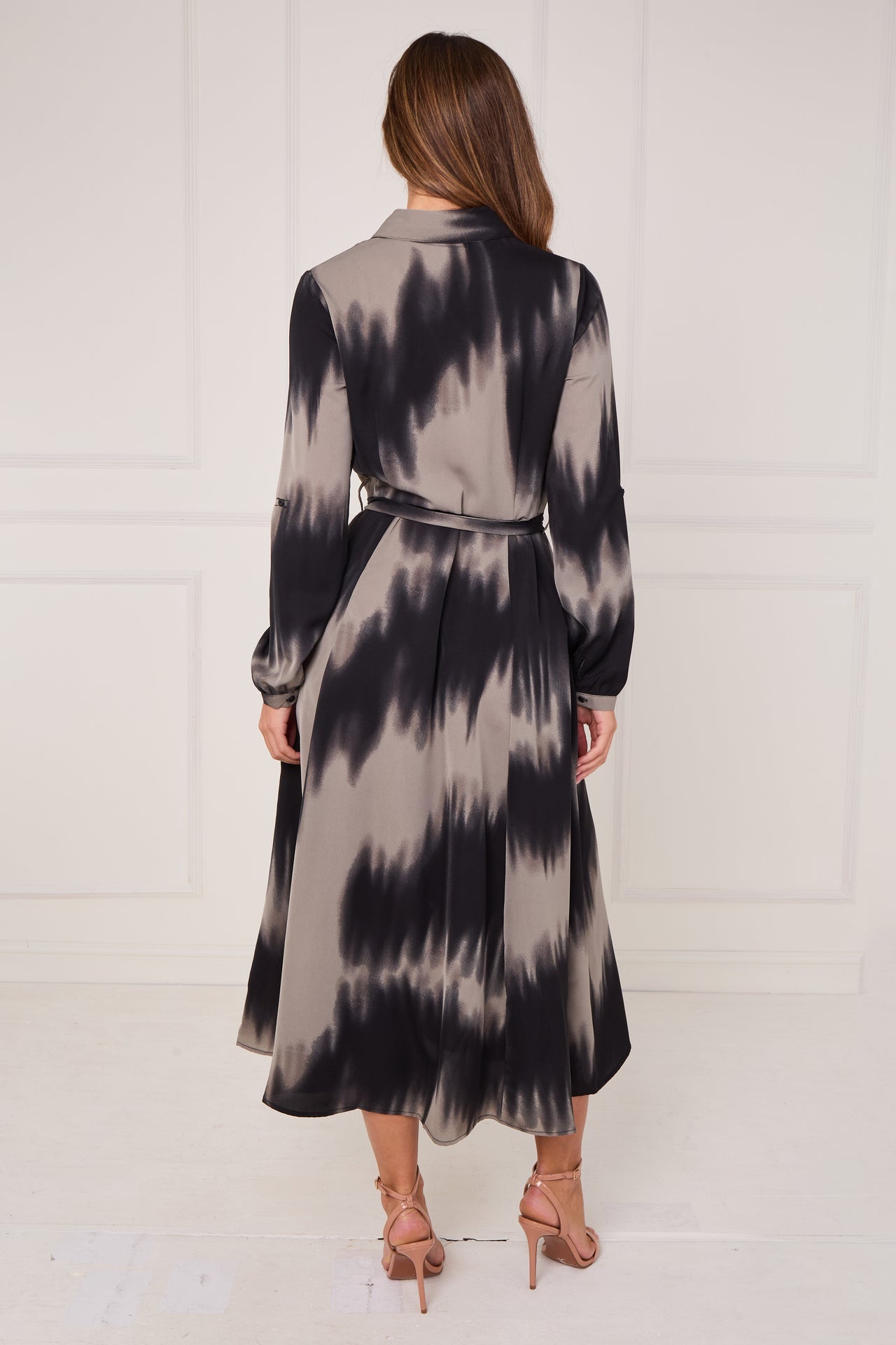 Black and Grey Tie Dye Wave Print Maxi Shirt Dress
