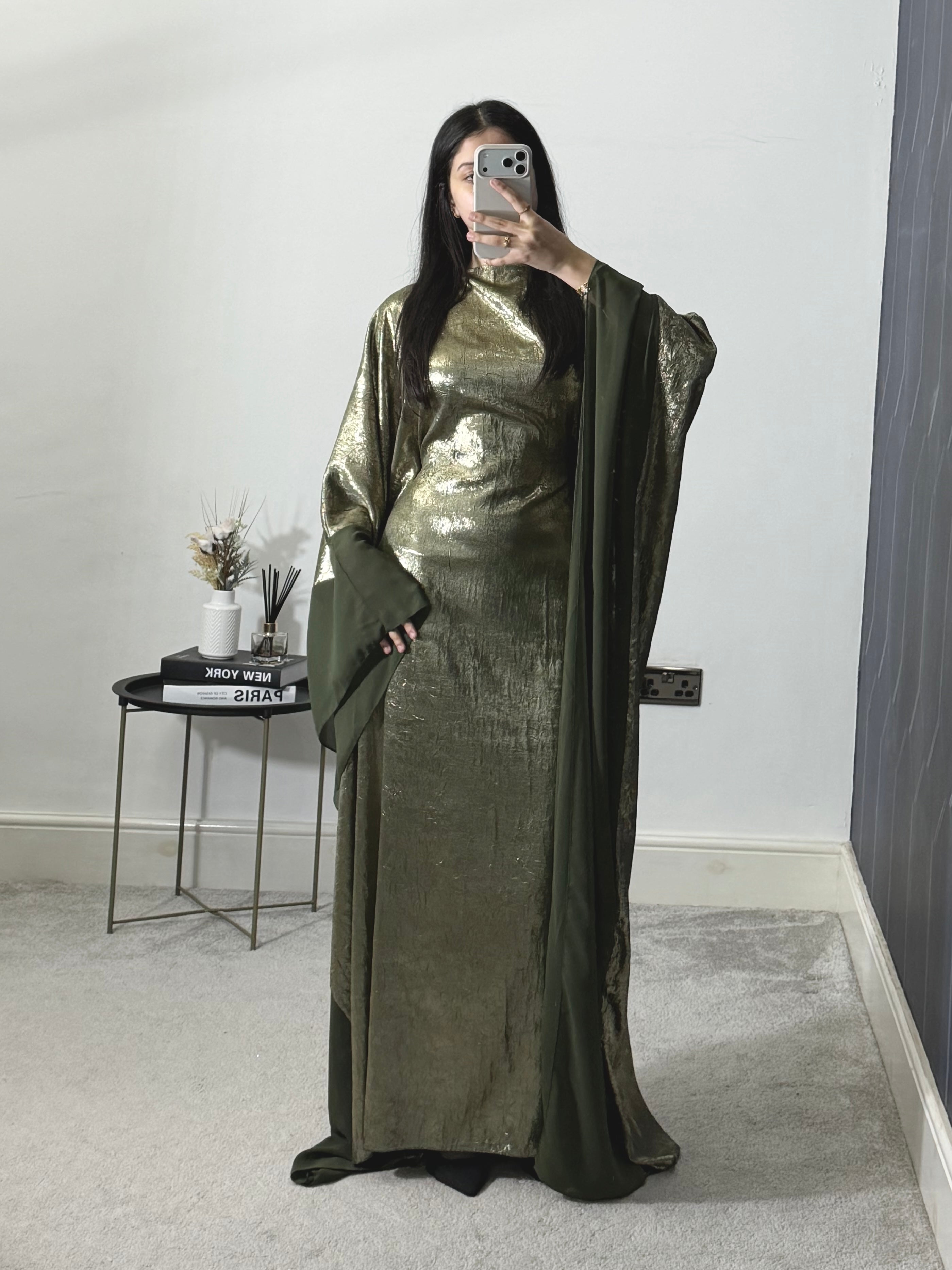 Yusra Metallic Free Size Kaftan with adjustable inner belt