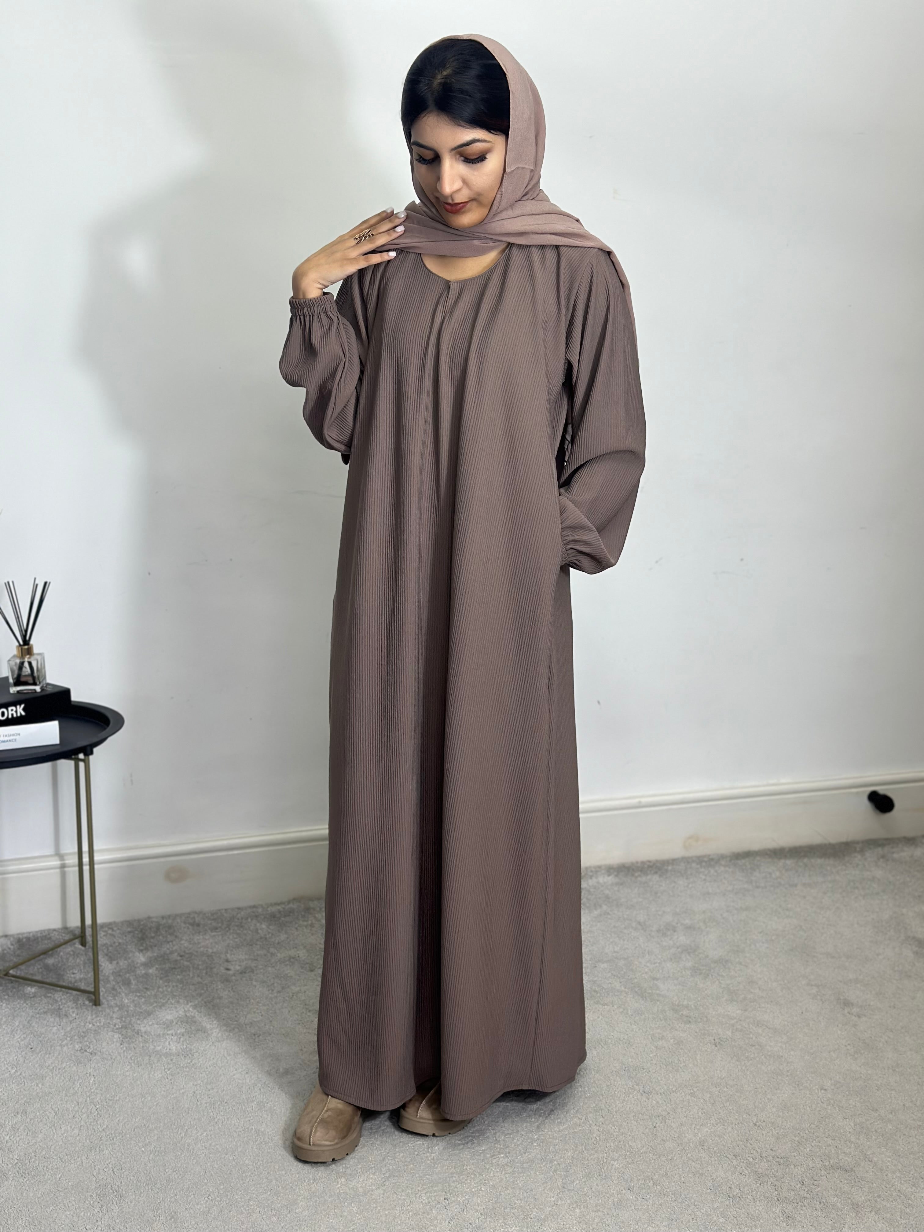 Husna Abaya (Mocha Taupe)