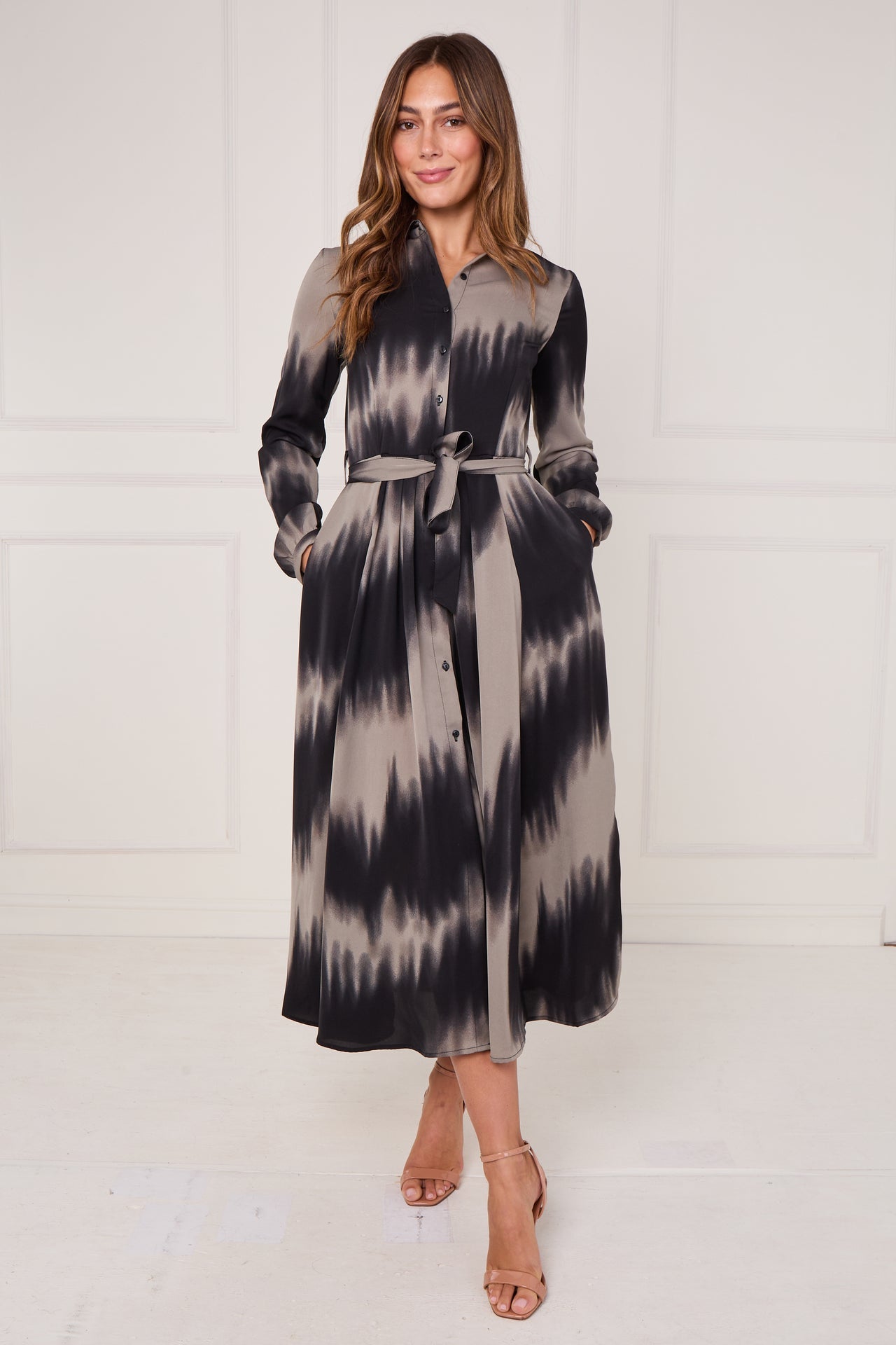 Black and Grey Tie Dye Wave Print Maxi Shirt Dress