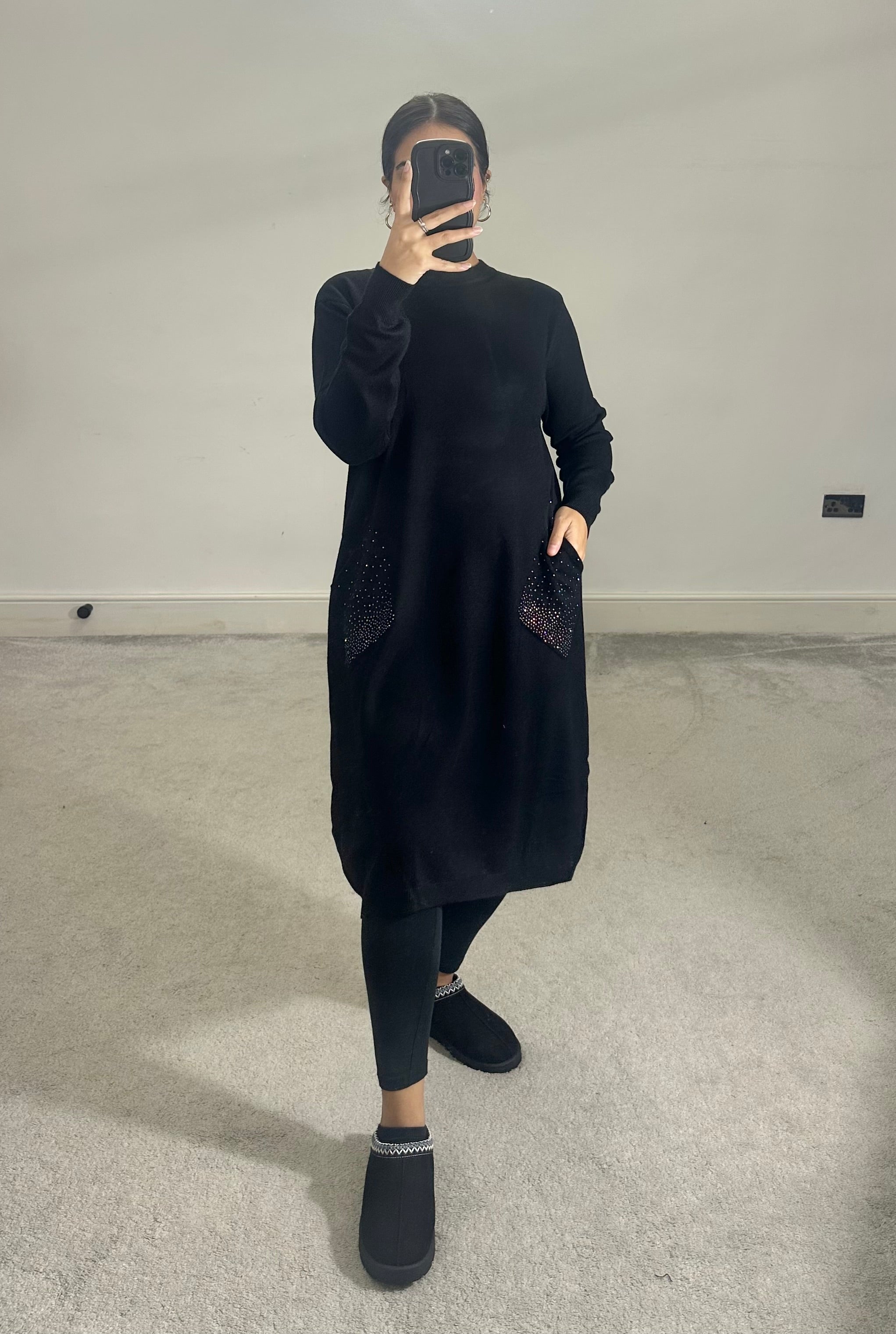 Areeba soft knit pocket dress