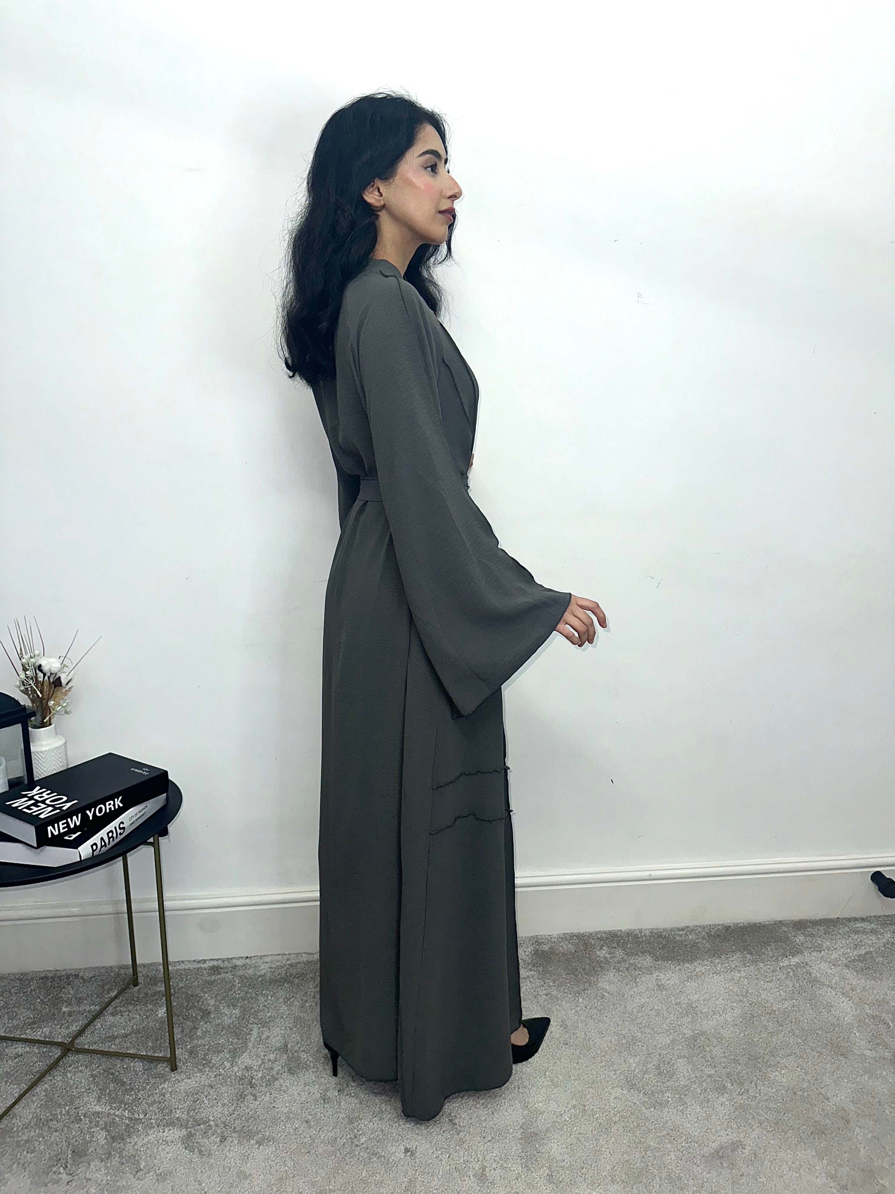 Mahira Abaya Grey