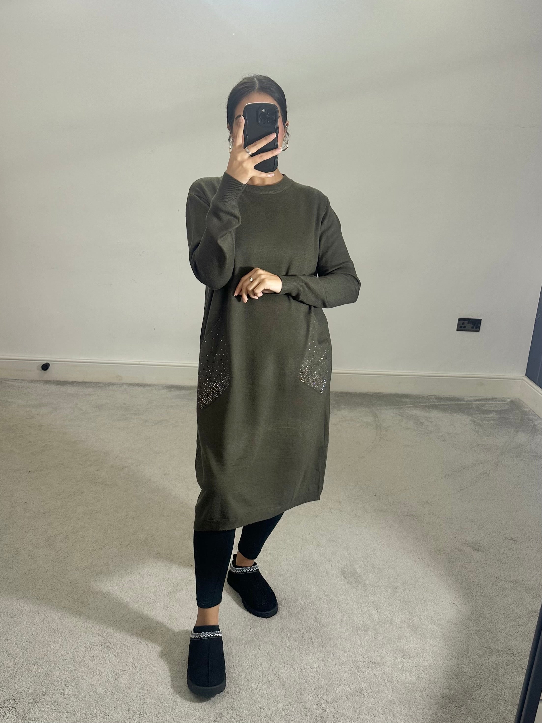 Areeba soft knit pocket dress