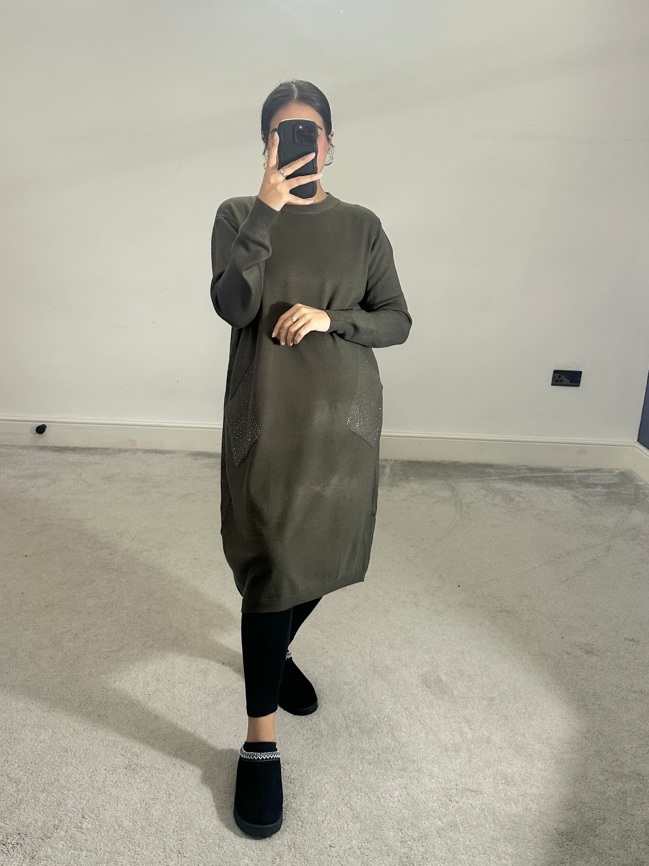 Areeba soft knit pocket dress