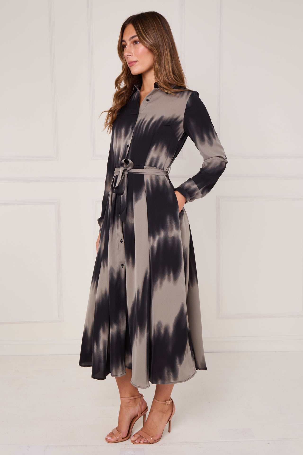 Black and Grey Tie Dye Wave Print Maxi Shirt Dress
