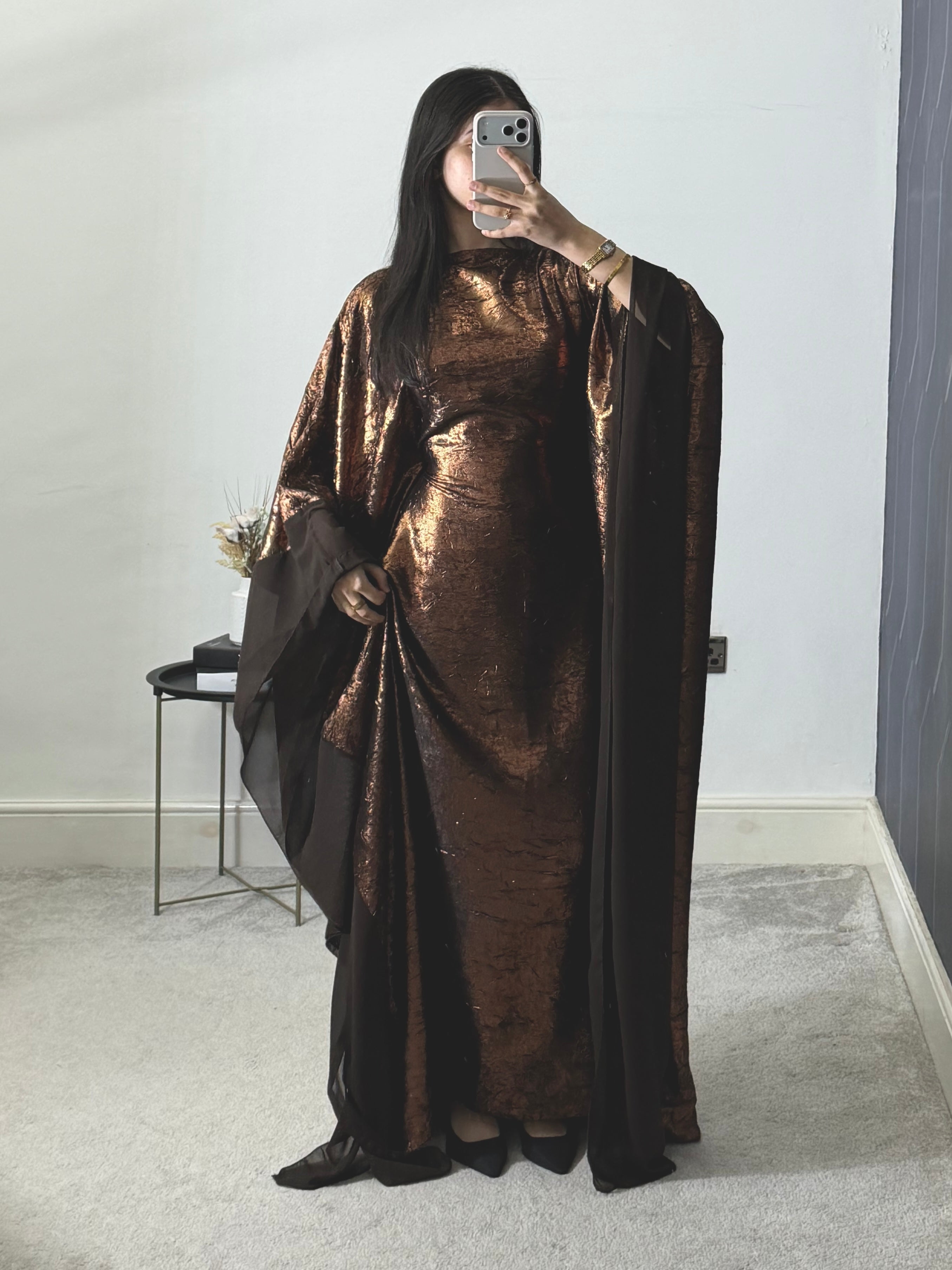 Yusra Metallic Free Size Kaftan with adjustable inner belt