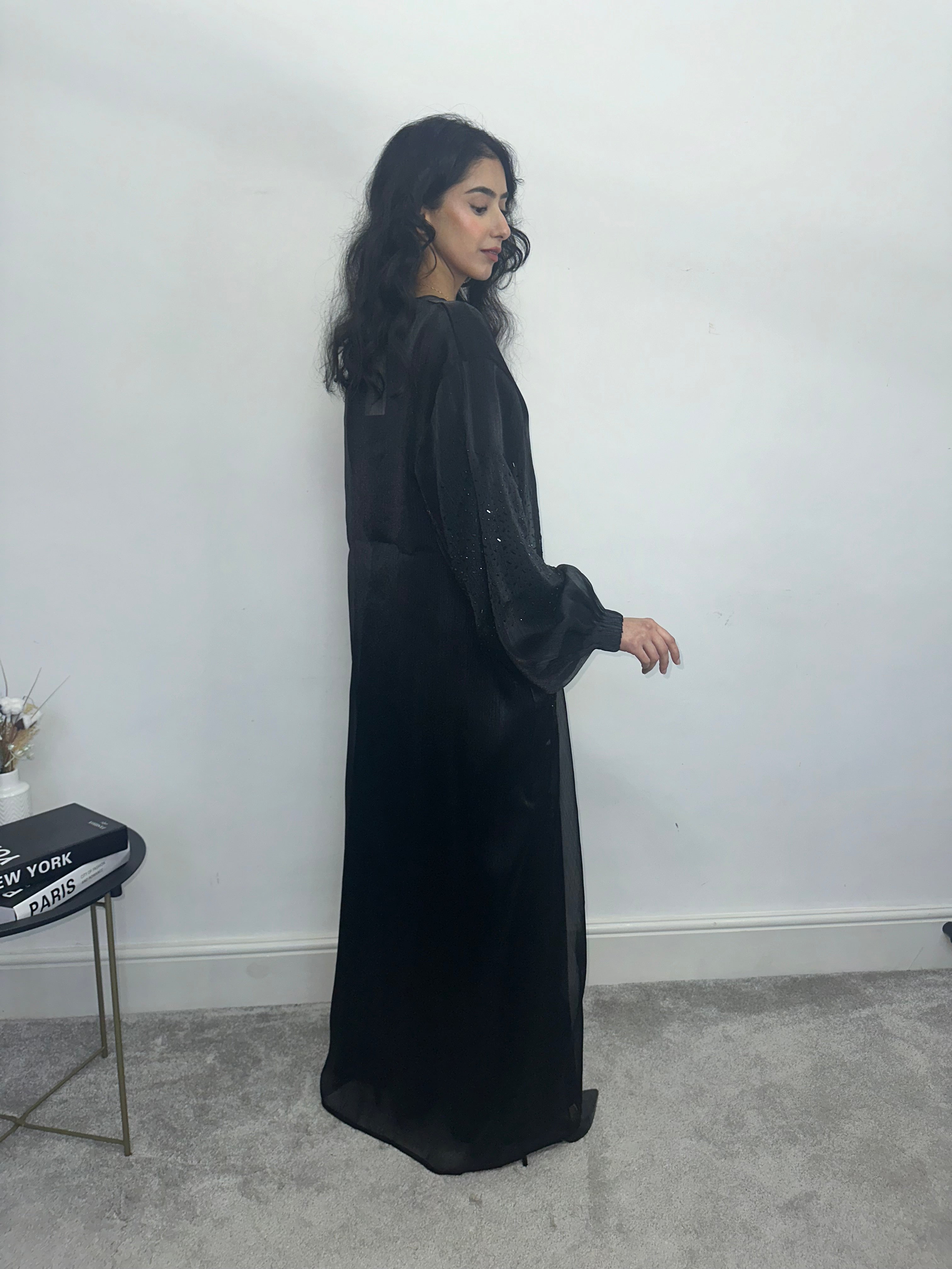 Sara Abaya Black