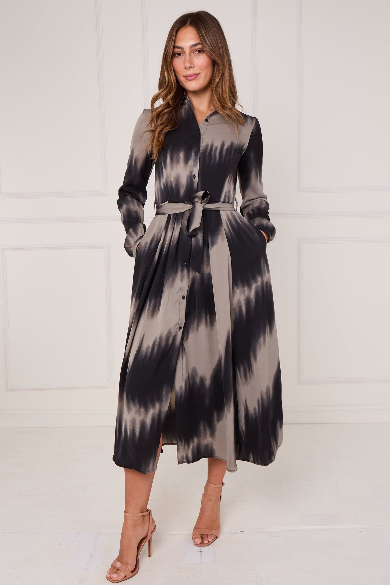 Black and Grey Tie Dye Wave Print Maxi Shirt Dress