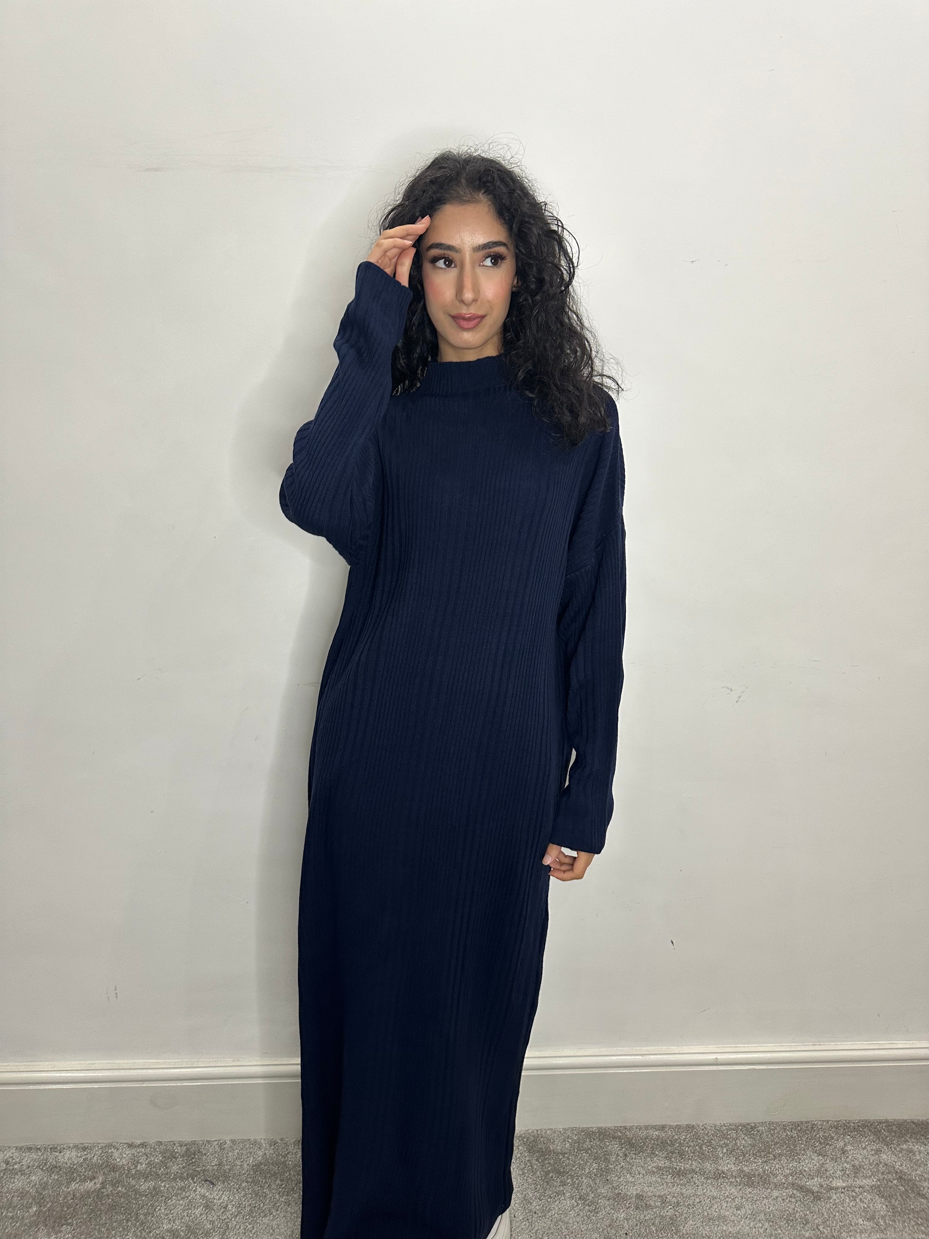 Hira Knitted Maxi Dress /Abaya