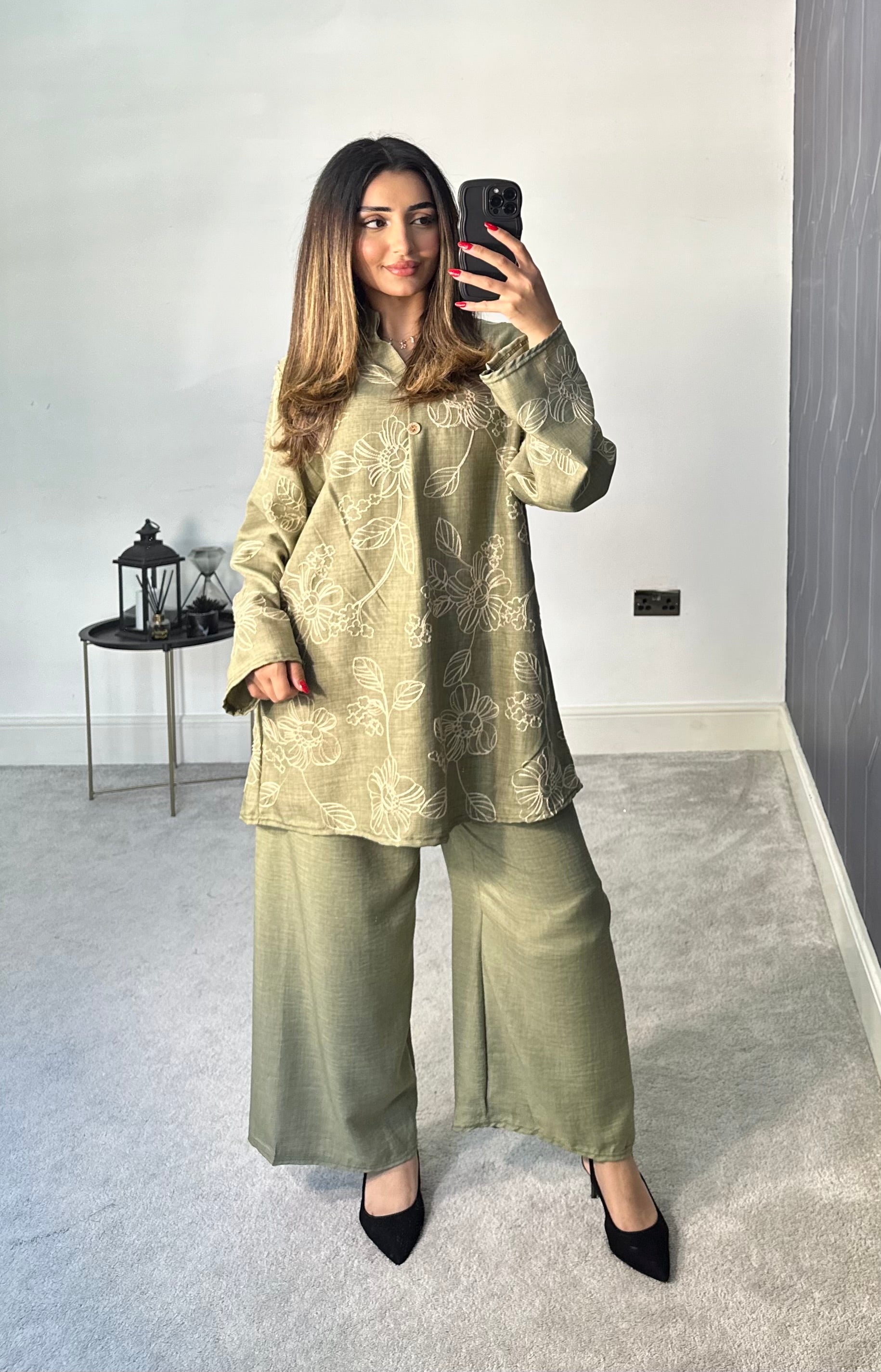 Erum Thread Embroidery 2 piece co ords