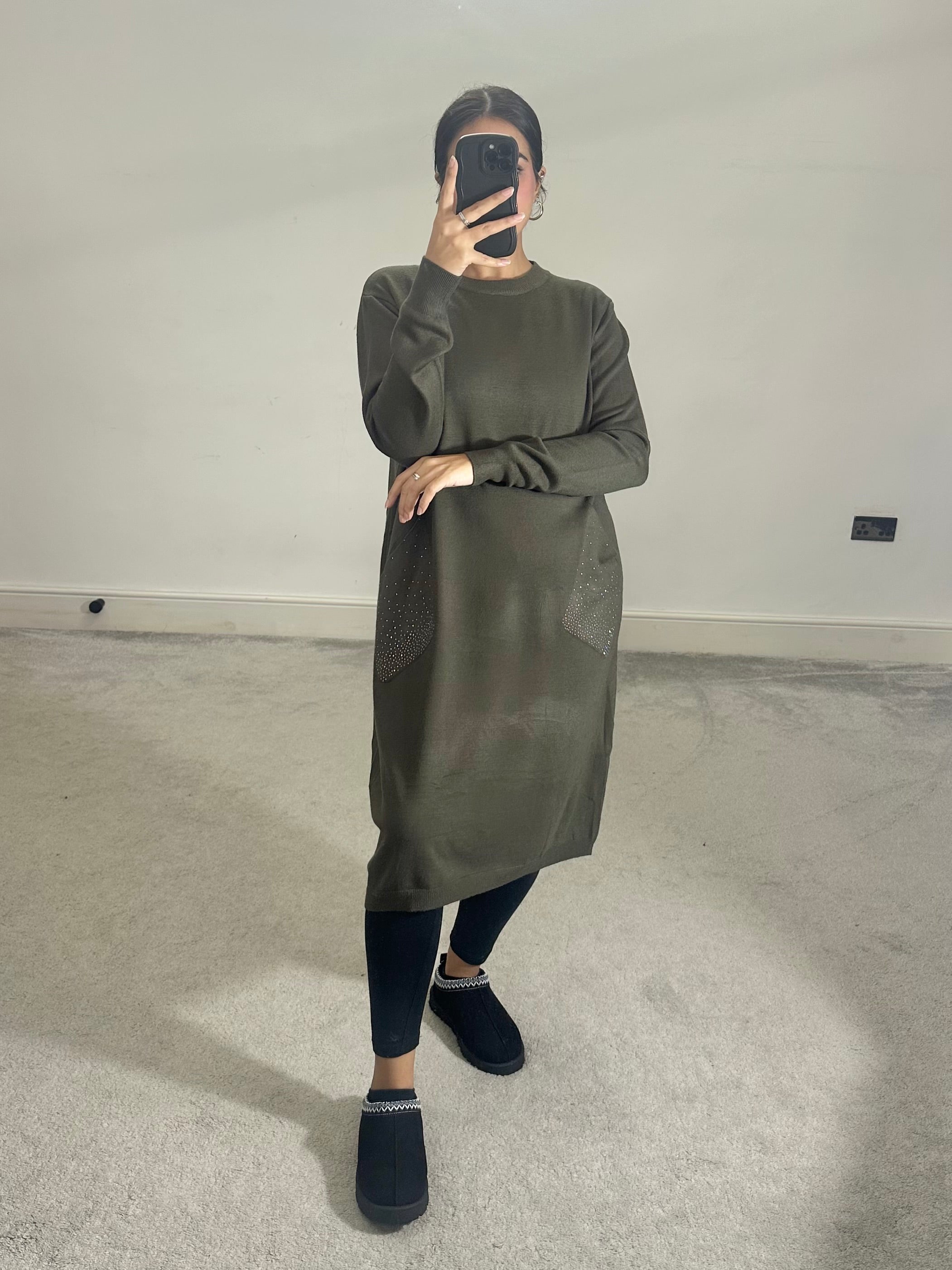 Areeba soft knit pocket dress