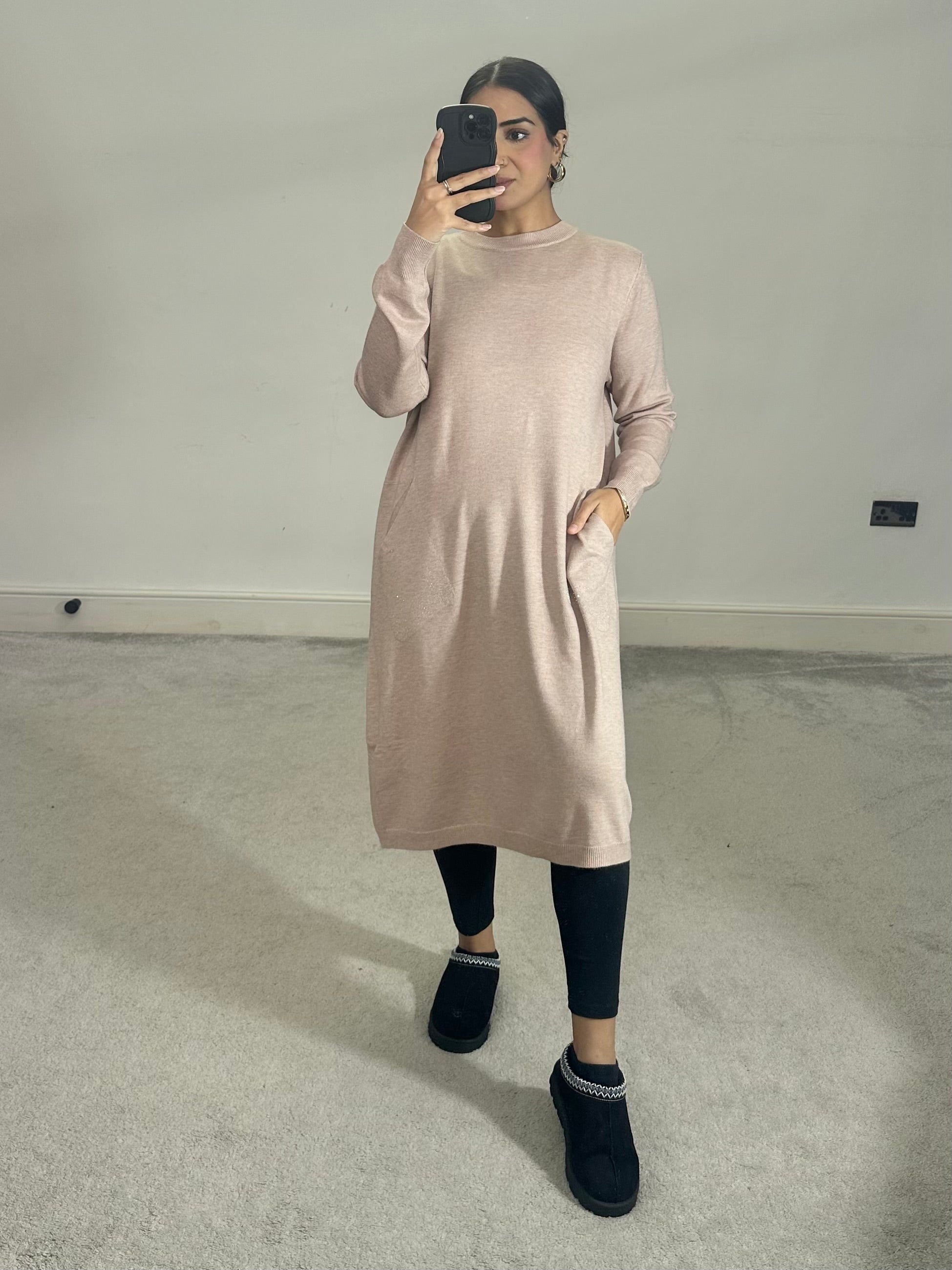 Areeba soft knit pocket dress