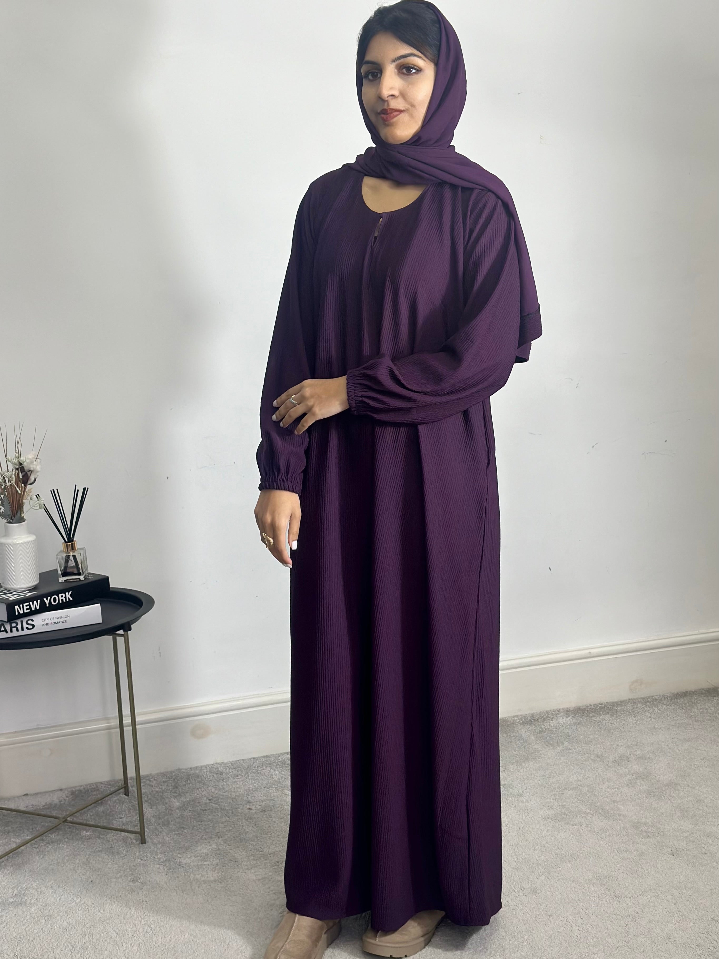 Husna Abaya (Plum)