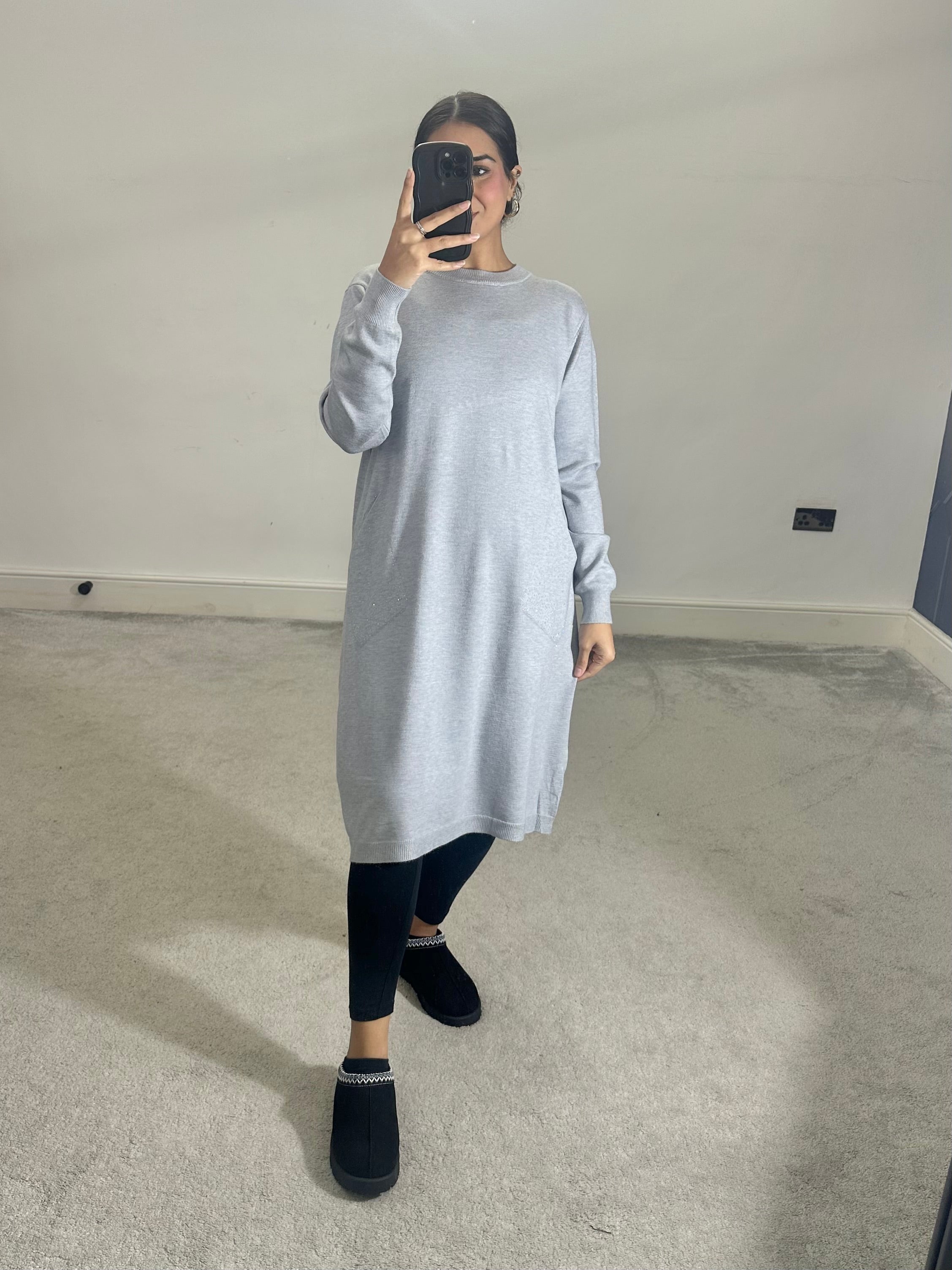 Areeba soft knit pocket dress