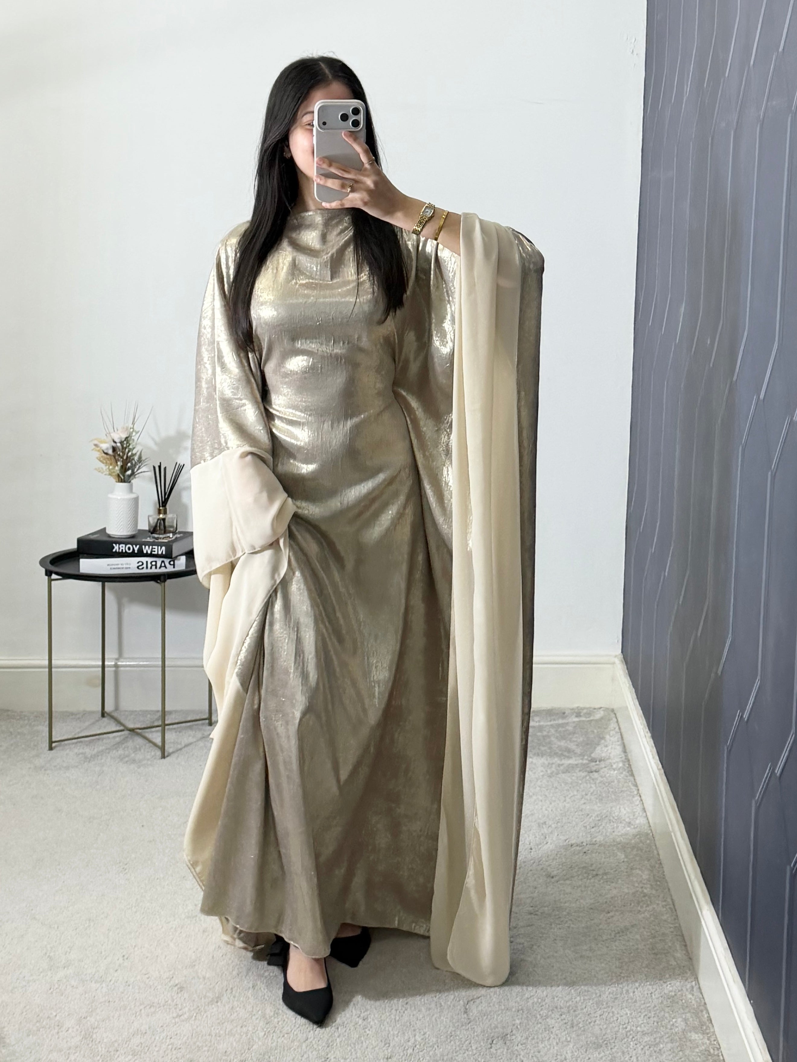 Yusra Metallic Free Size Kaftan with adjustable inner belt