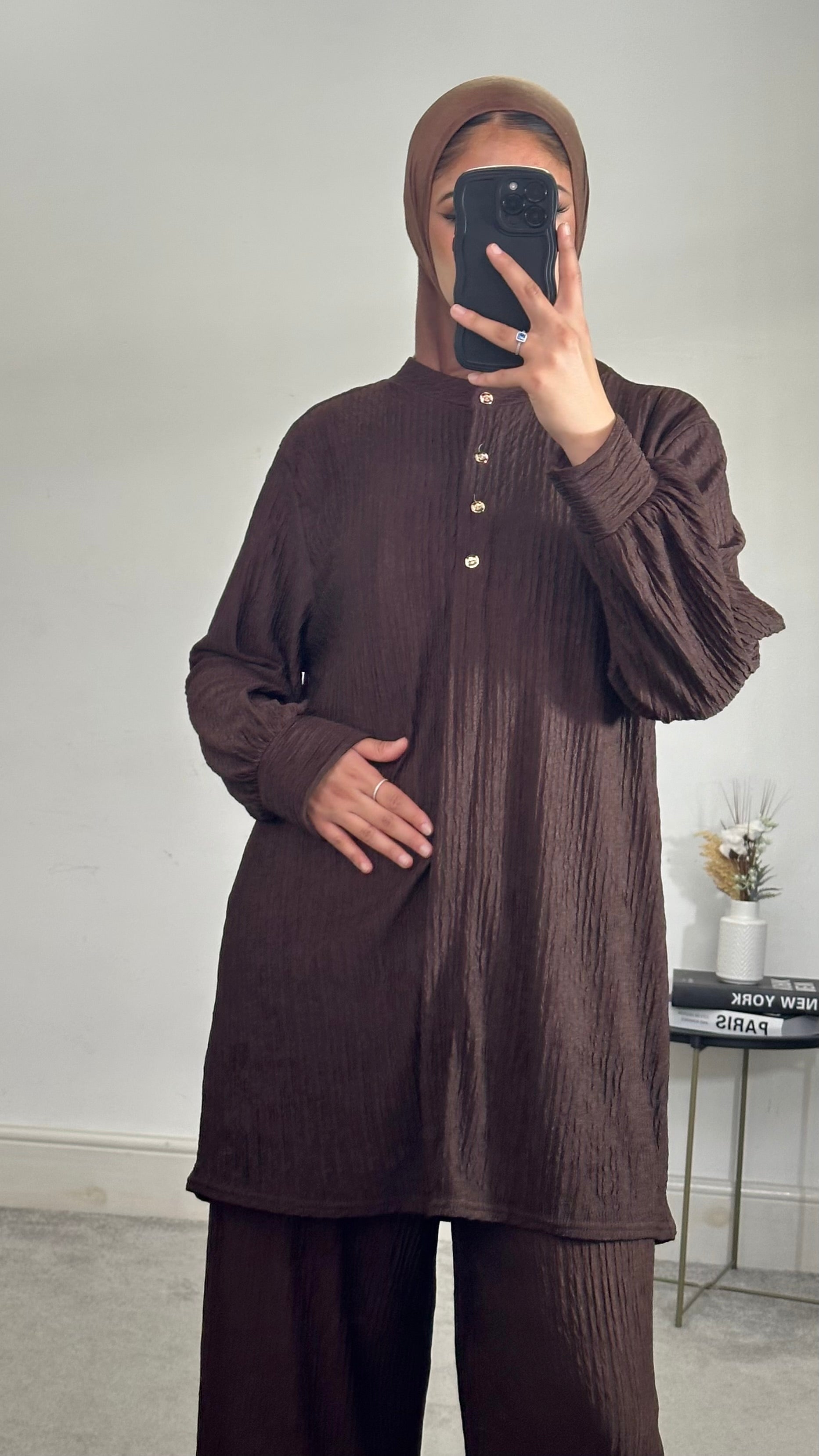 Huda Crinkle 2 piece co ords set