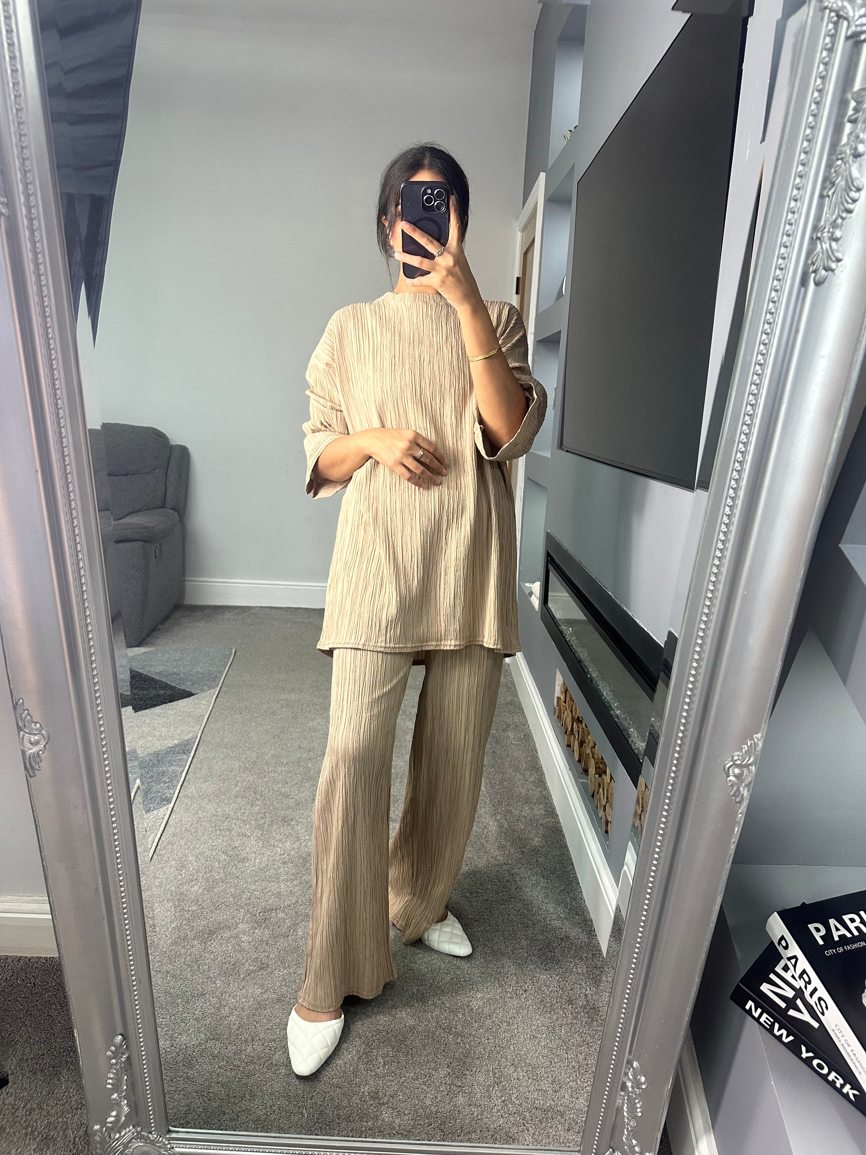 Sadiyah Textured Two Piece Set