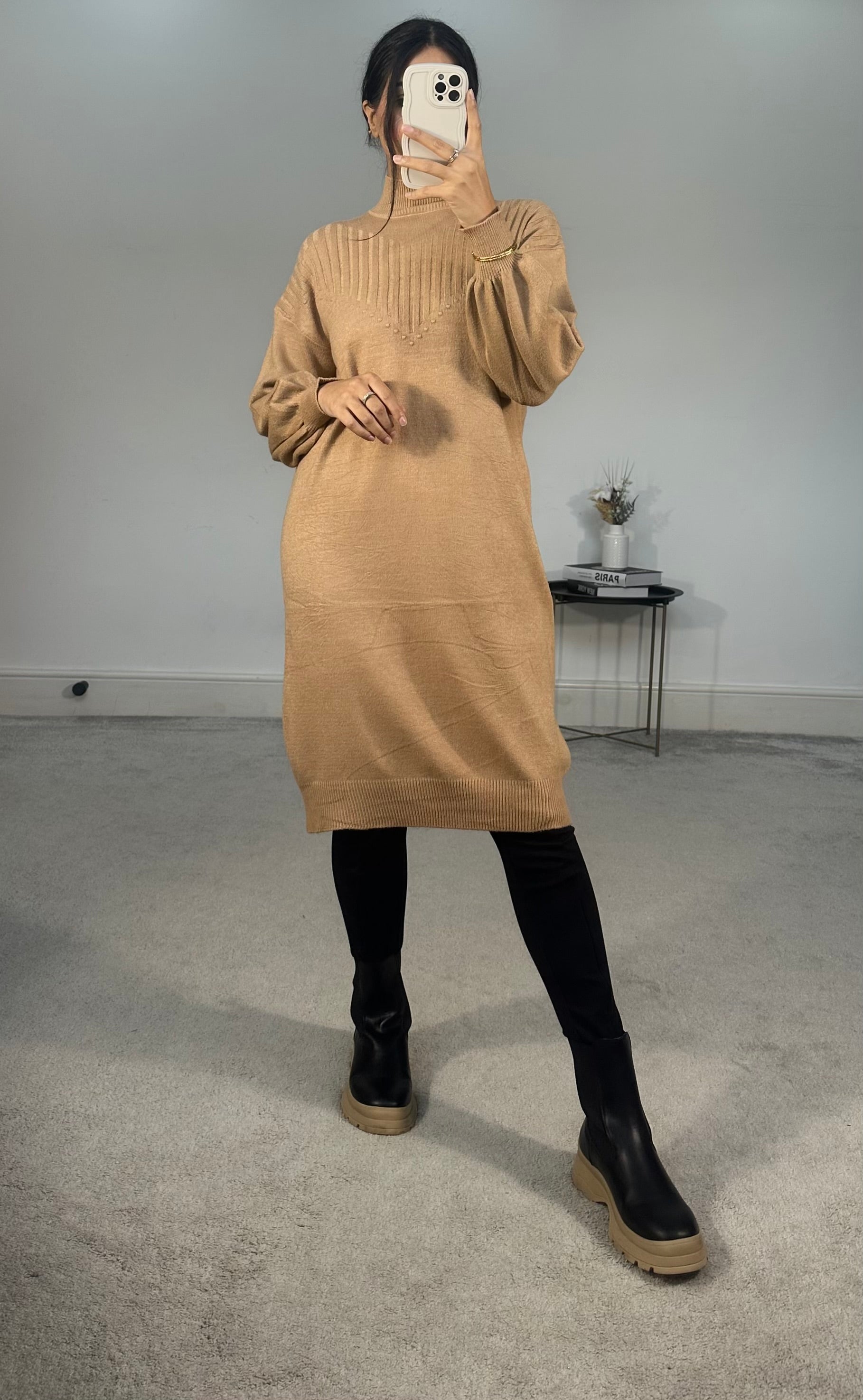 Inaya Soft knitted dress