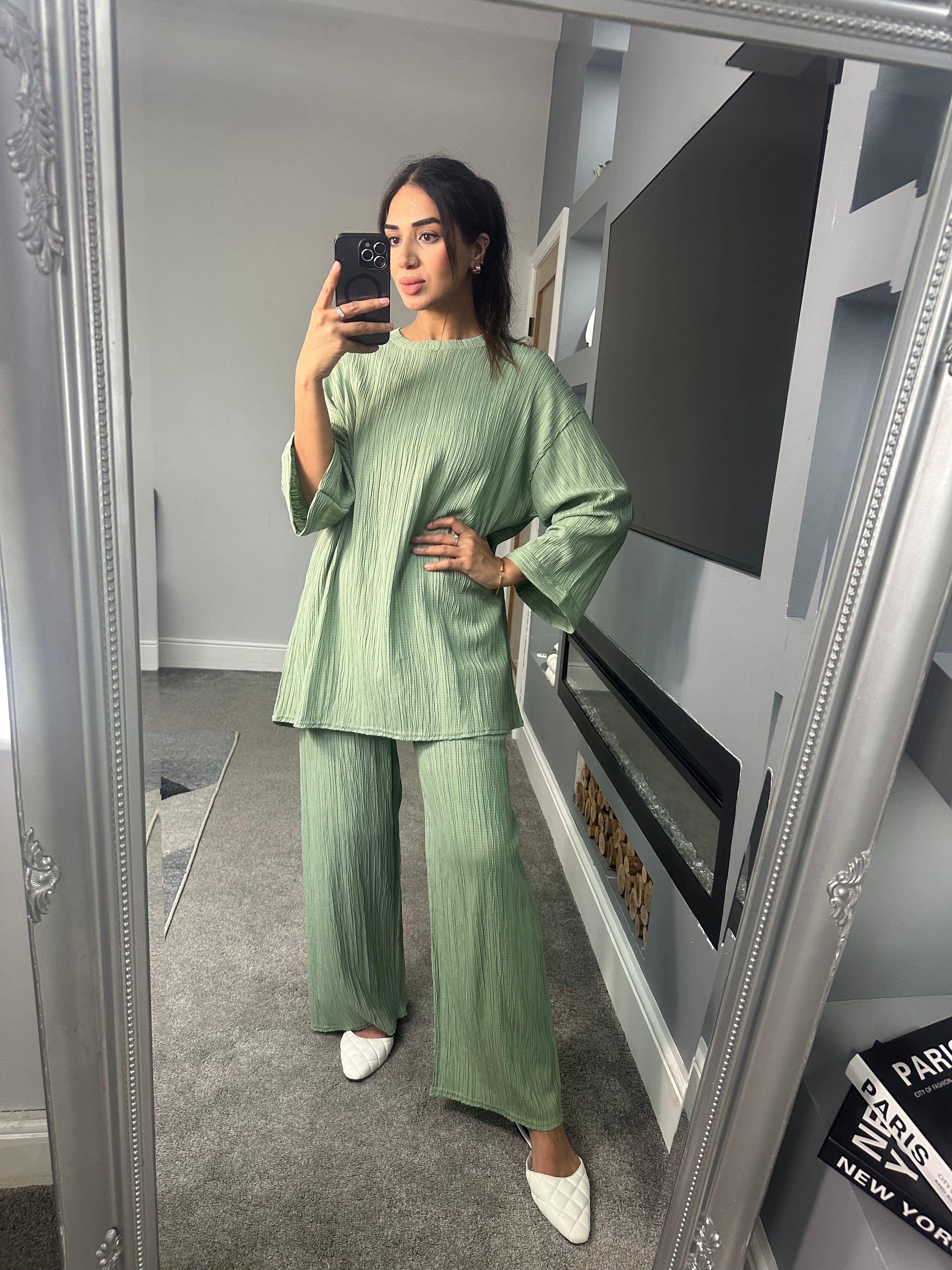 Sadiyah Textured Two Piece Set