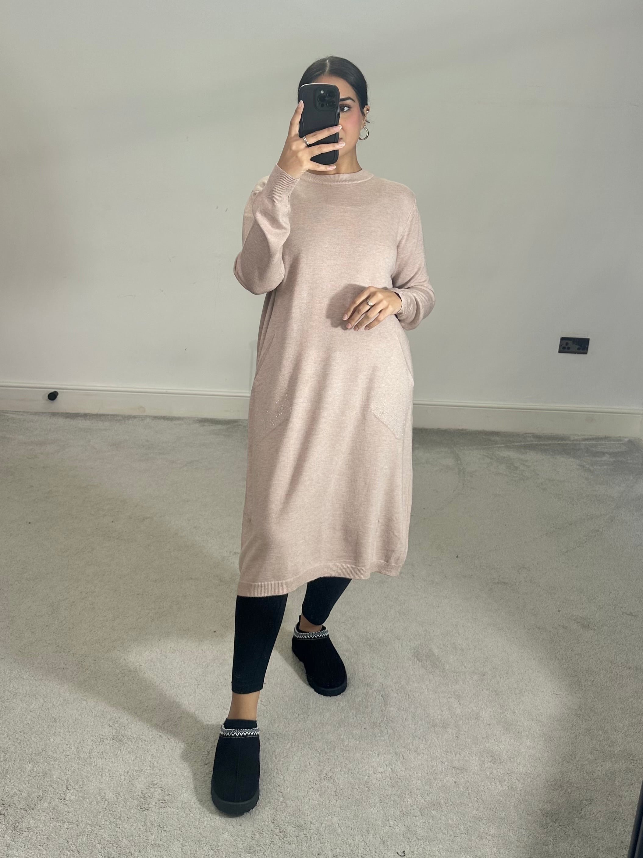 Areeba soft knit pocket dress