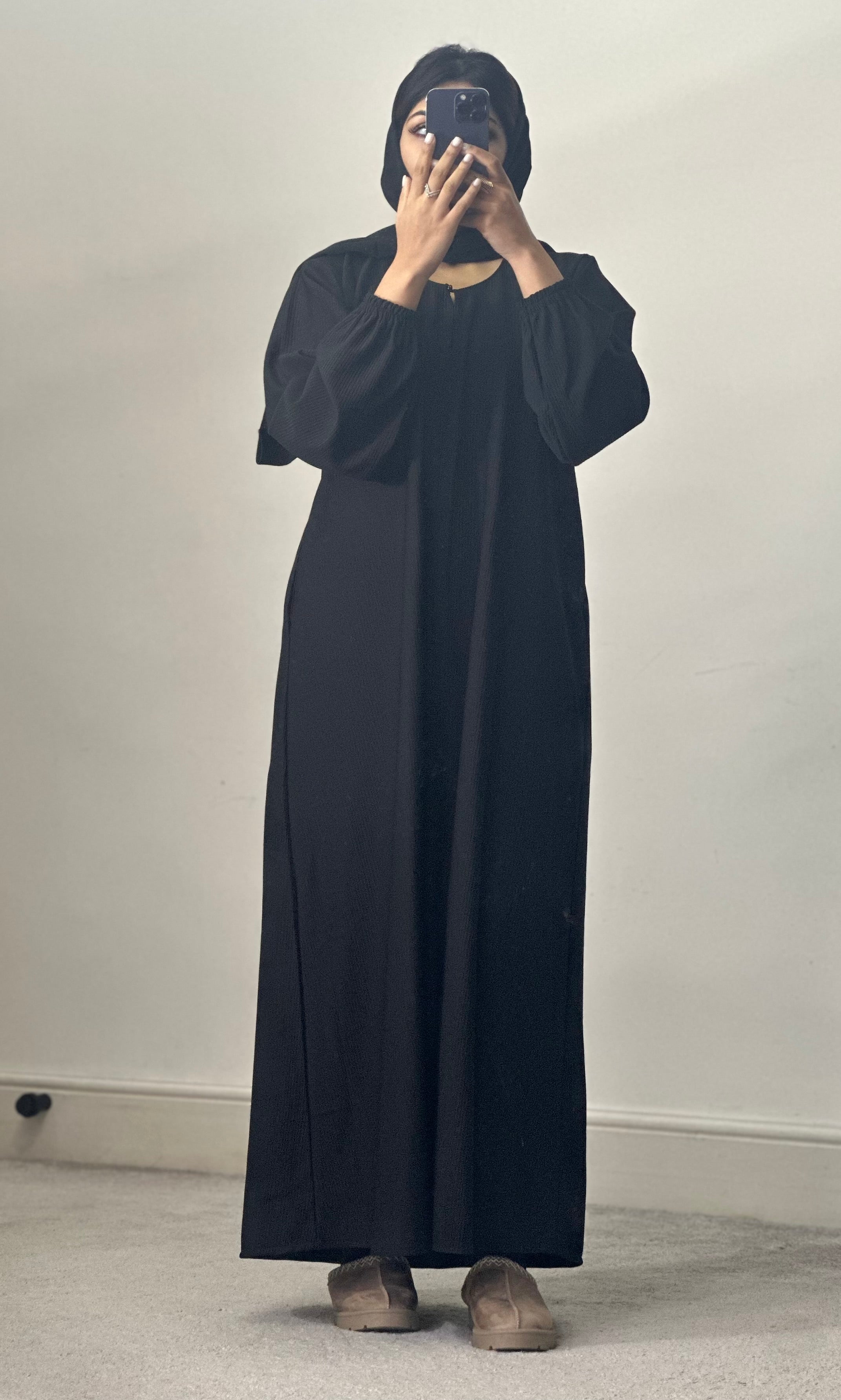 Husna Abaya (Black)